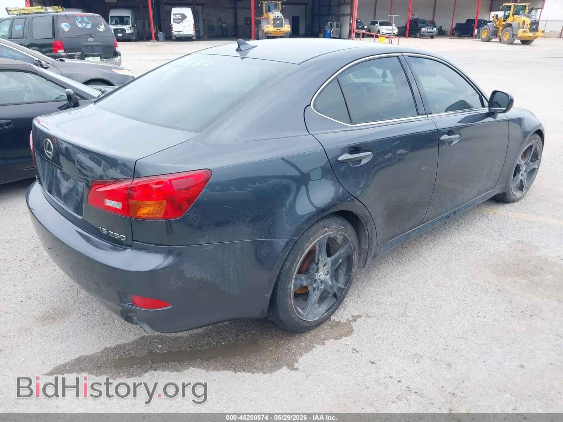 2007 LEXUS IS 250 - VIN: JTHBK262472057063 - Photo 4