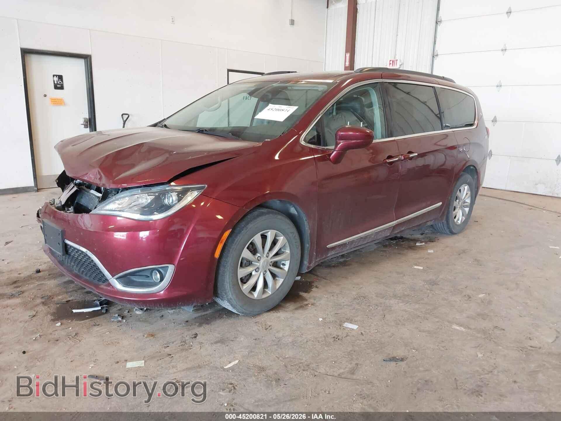 2017 CHRYSLER PACIFICA - VIN: 2C4RC1BGXHR576467 - Фото 2