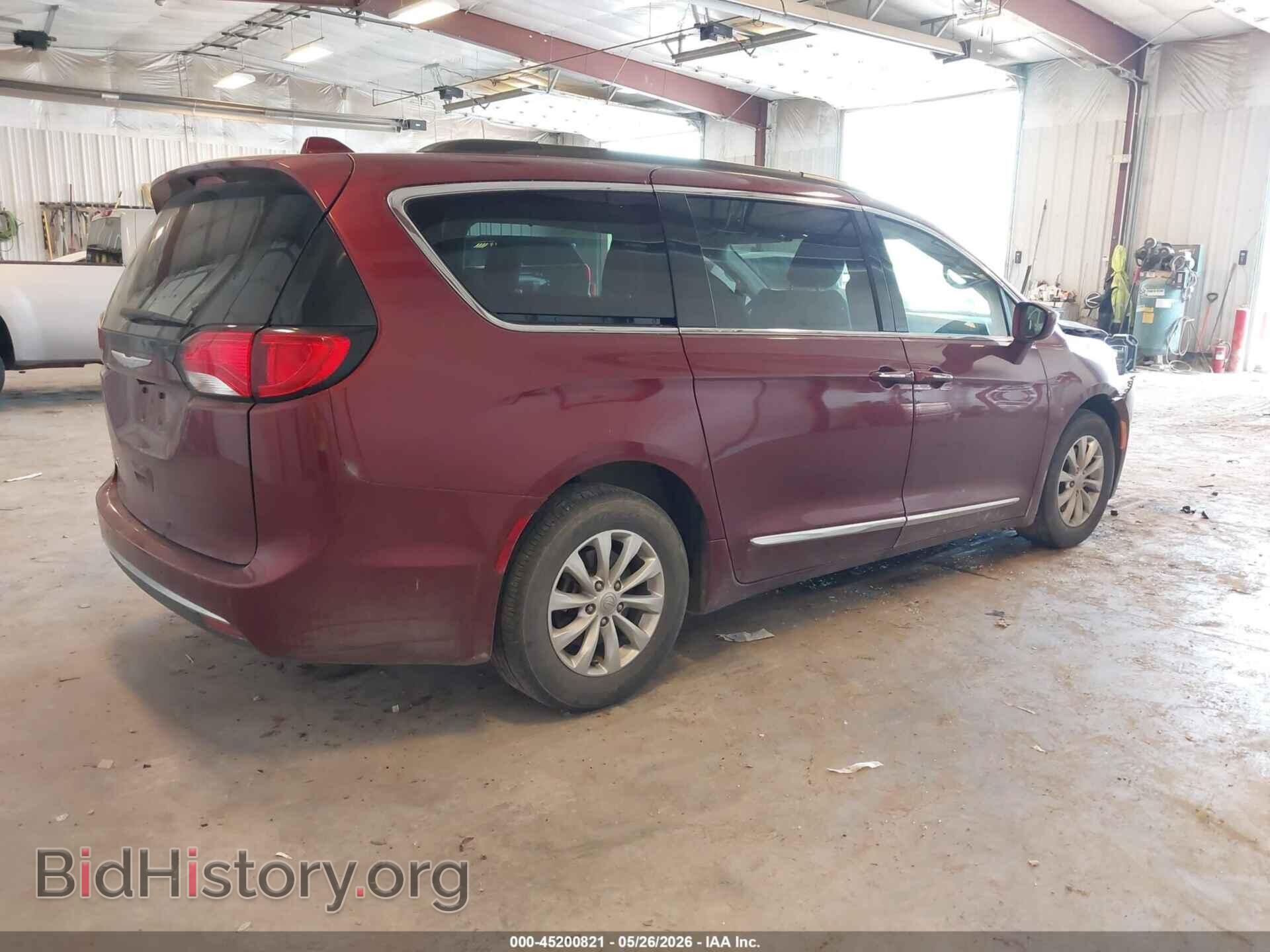 2017 CHRYSLER PACIFICA - VIN: 2C4RC1BGXHR576467 - Фото 4