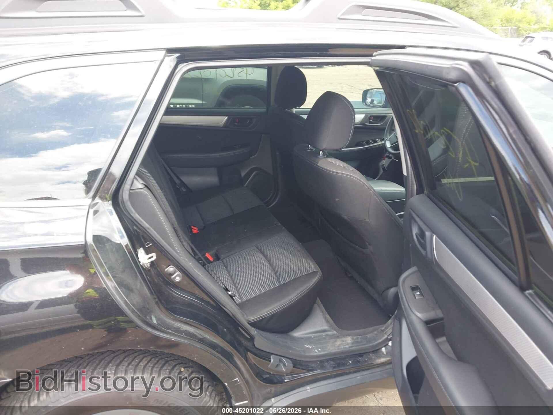 2018 SUBARU OUTBACK - VIN: 4S4BSAACXJ3267529 - Фото 8