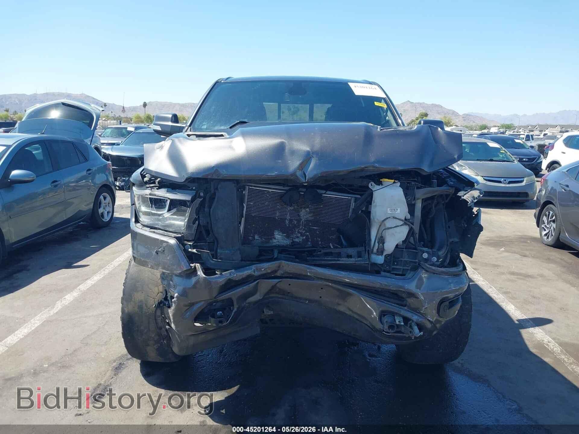 2019 RAM 1500 - VIN: 1C6SRFJT1KN784759 - Фото 13
