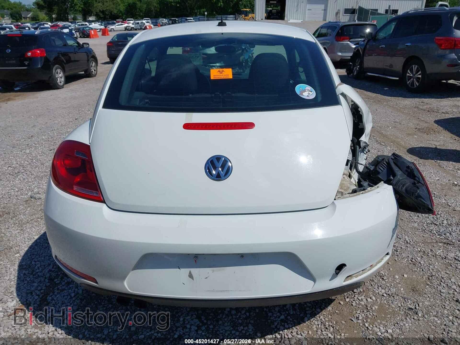 2014 VOLKSWAGEN BEETLE - VIN: 3VWF17AT8EM642914 - Фото 15