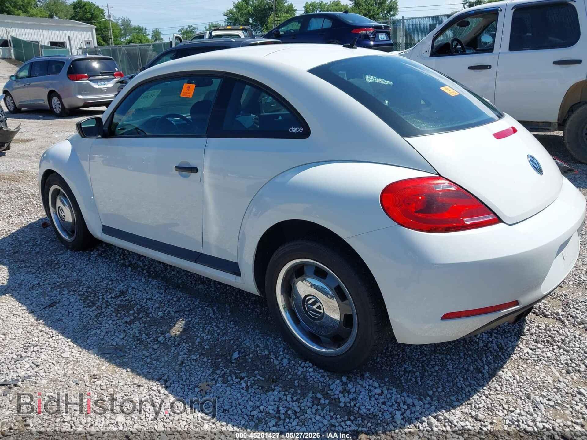 2014 VOLKSWAGEN BEETLE - VIN: 3VWF17AT8EM642914 - Фото 3