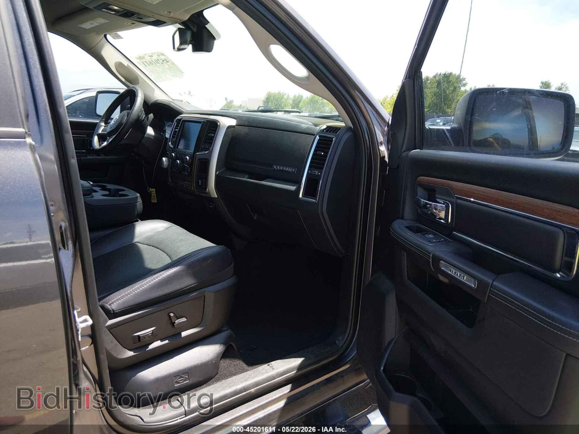 2017 RAM 1500 - VIN: 1C6RR7JG5HS830207 - Фото 5