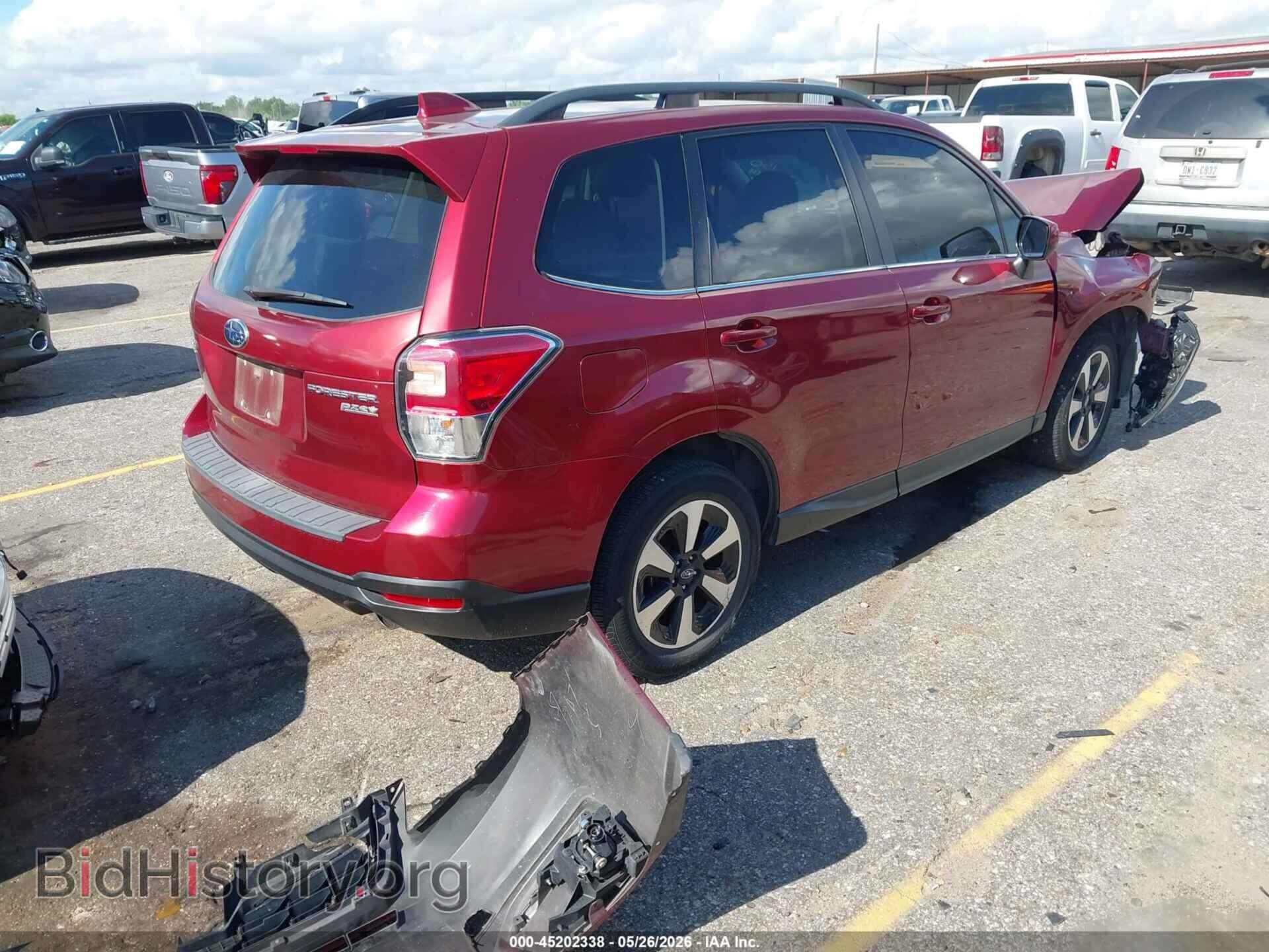2017 SUBARU FORESTER - VIN: JF2SJAJC8HH400648 - Фото 4