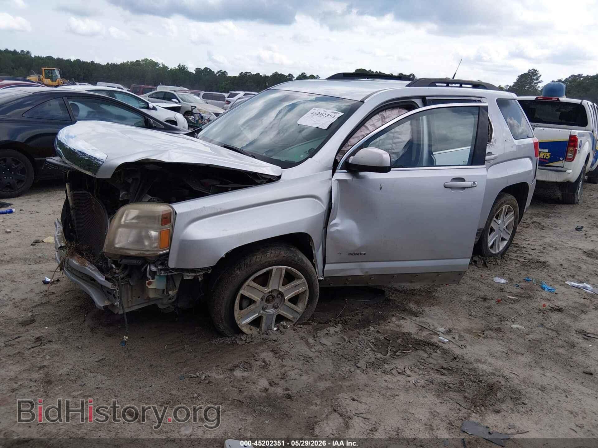 2011 GMC TERRAIN - VIN: 2CTFLTE56B6280111 - Фото 2