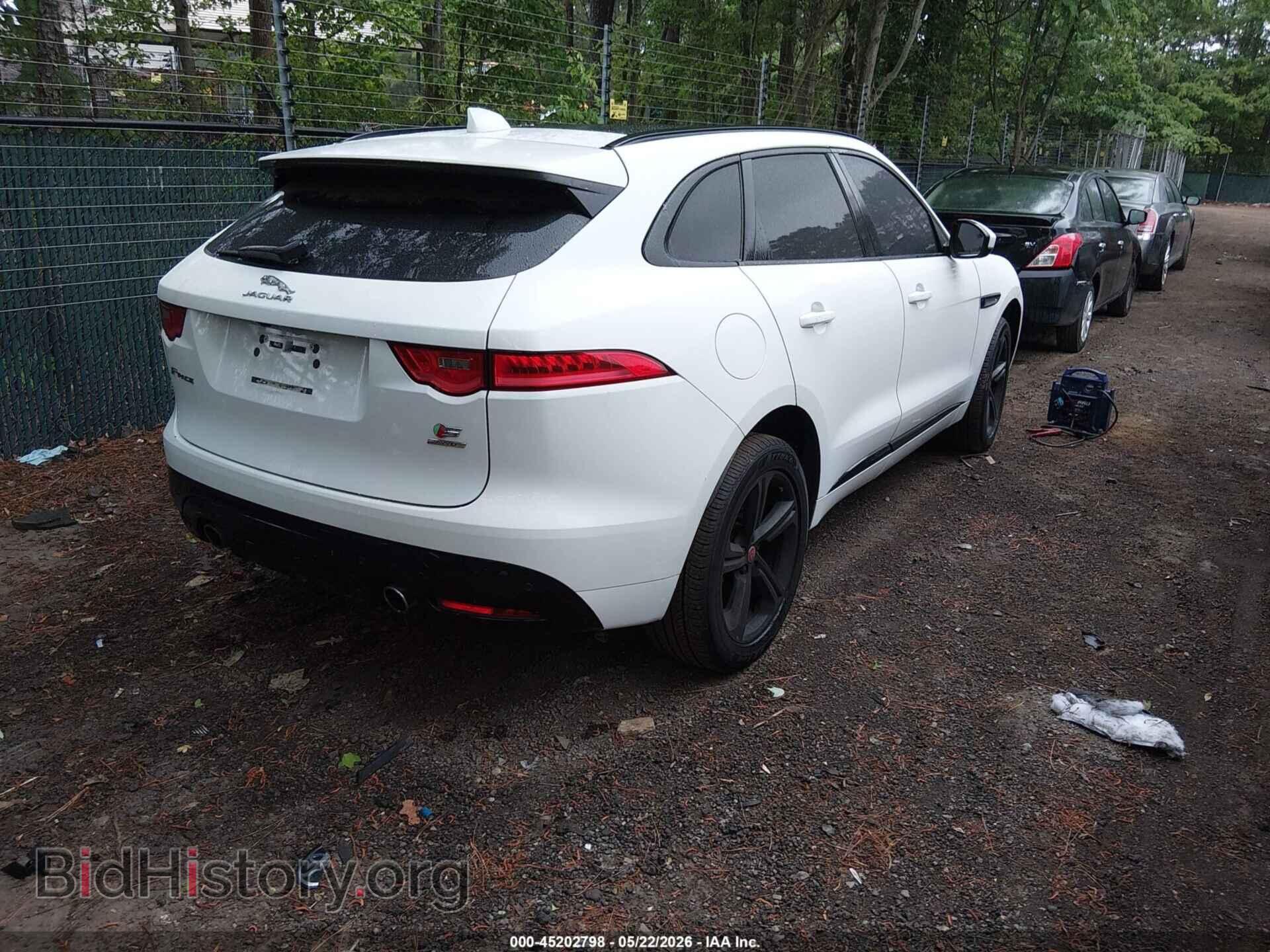 2017 JAGUAR F-PACE - VIN: SADCM2BV9HA495363 - Фото 4