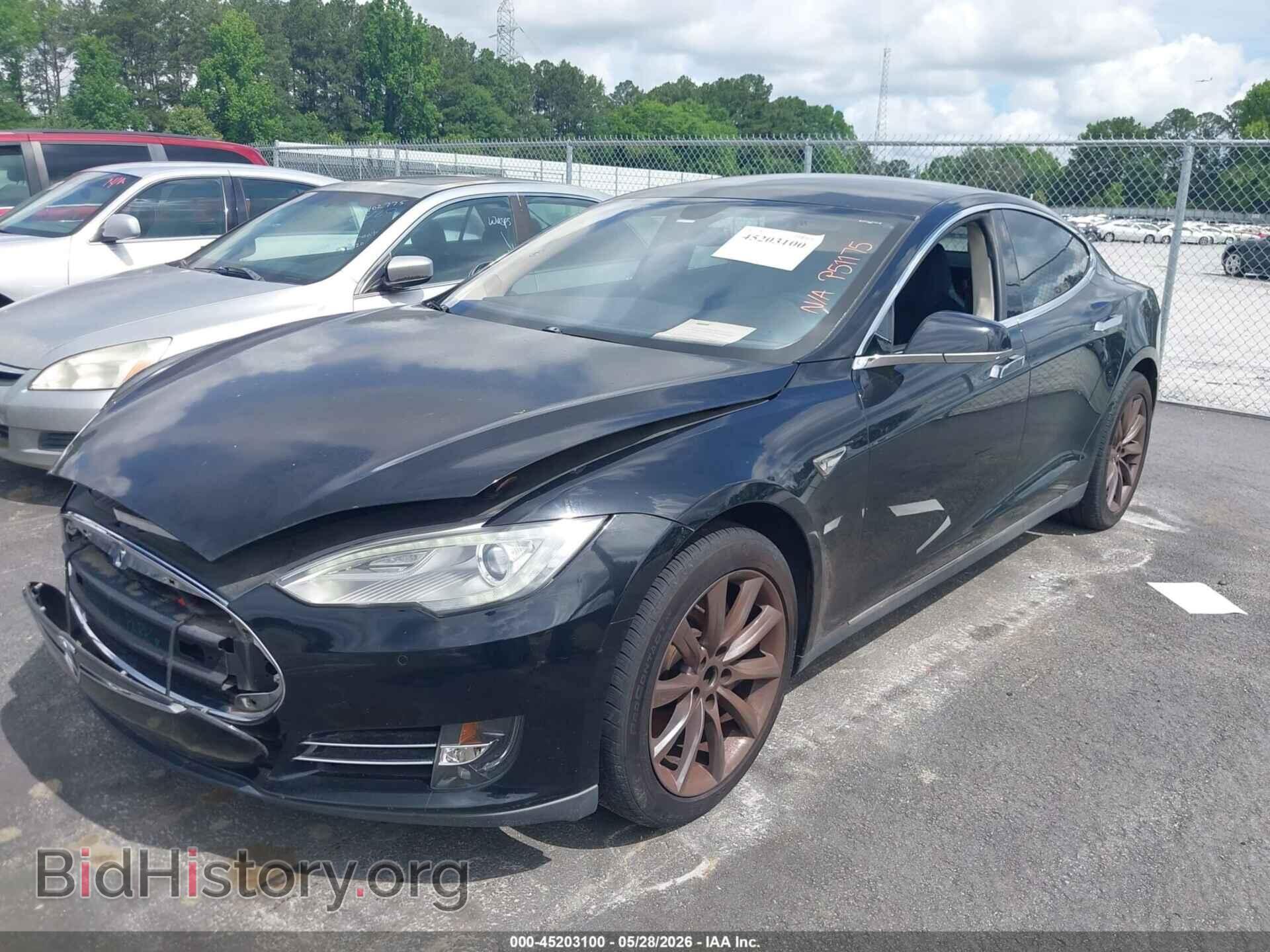 2014 TESLA MODEL S - VIN: 5YJSA1S14EFP51175 - Фото 2