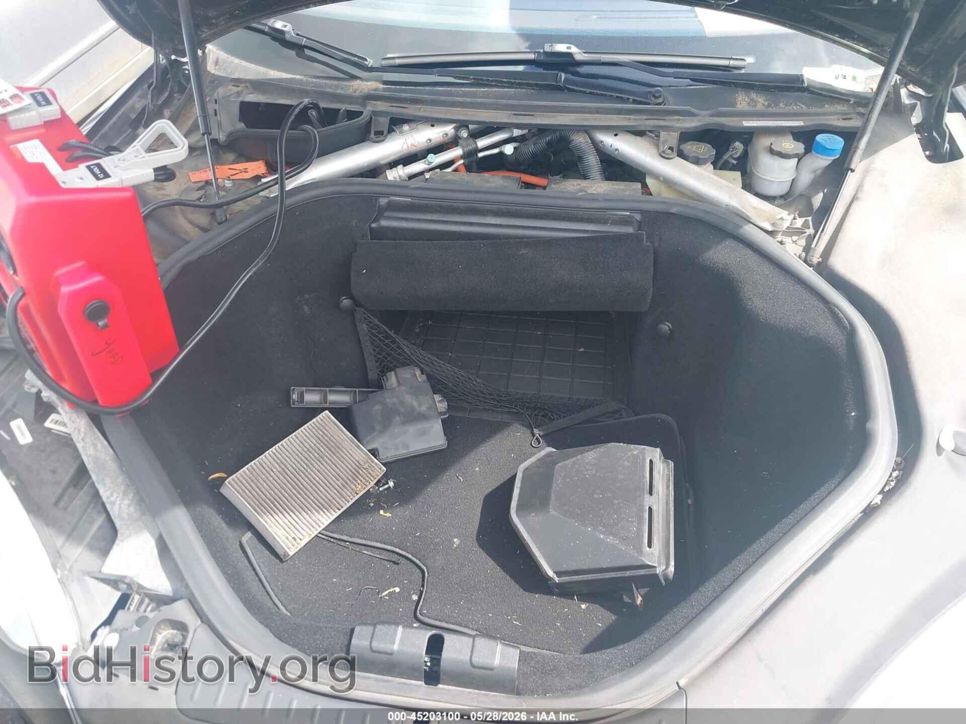 2014 TESLA MODEL S - VIN: 5YJSA1S14EFP51175 - Фото 10