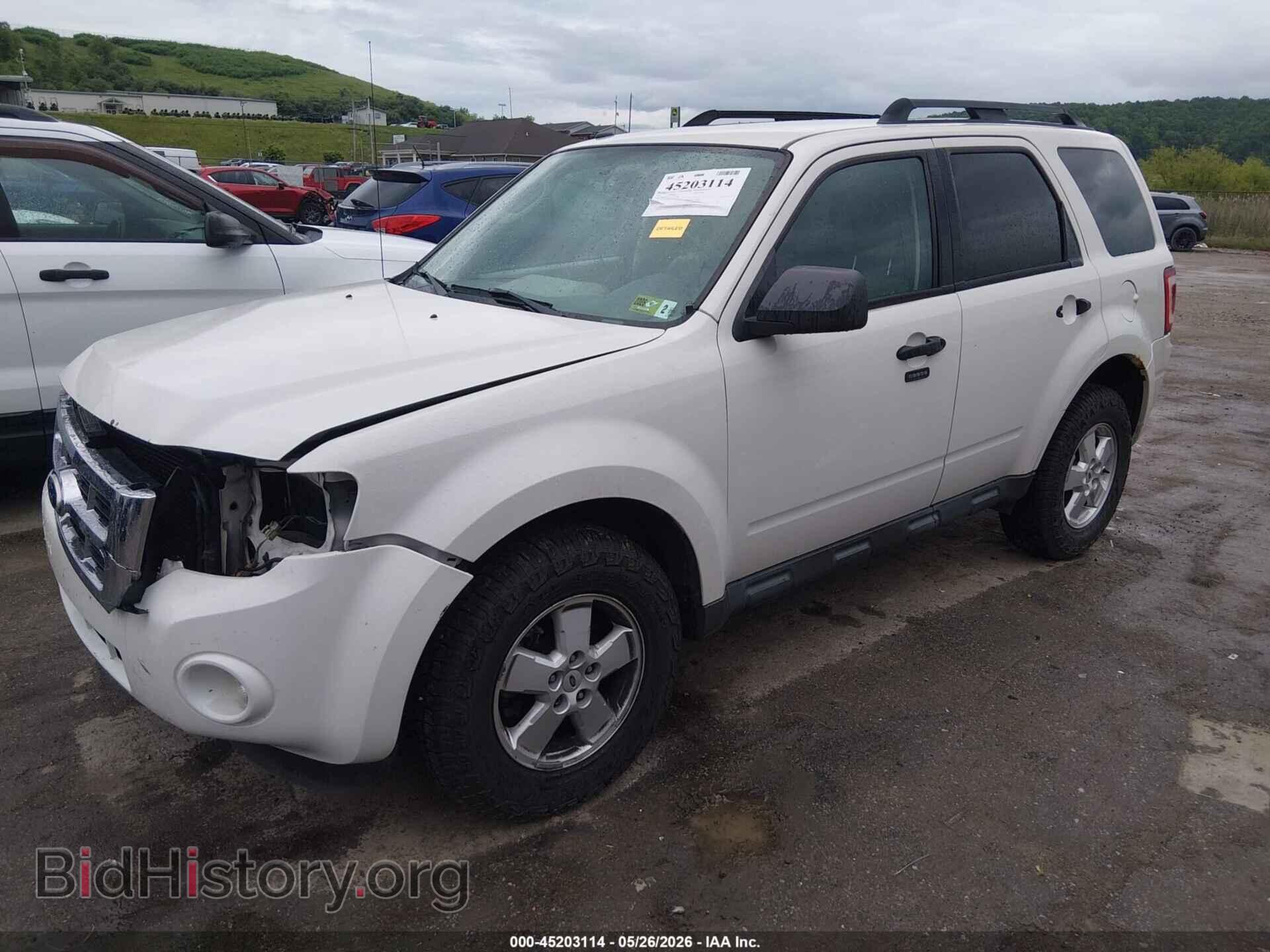 2010 FORD ESCAPE - VIN: 1FMCU9D70AKC04716 - Фото 2