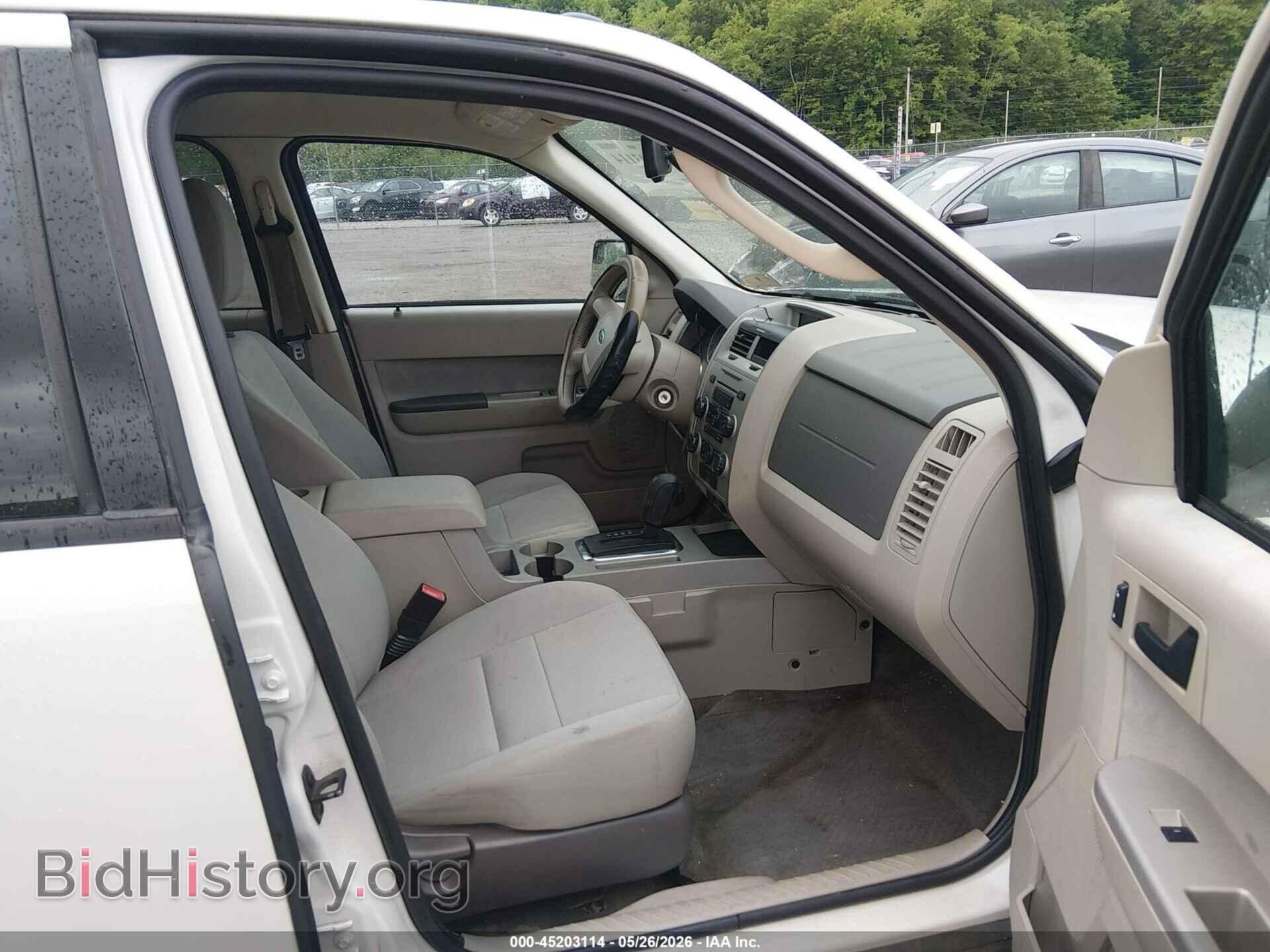 2010 FORD ESCAPE - VIN: 1FMCU9D70AKC04716 - Фото 5