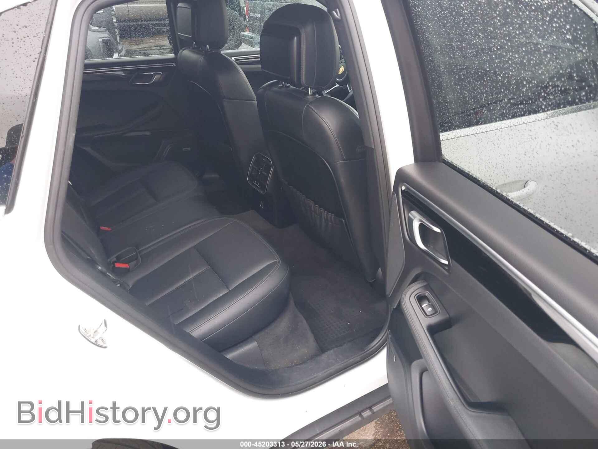 2020 PORSCHE MACAN - VIN: WP1AB2A53LLB32823 - Photo 8