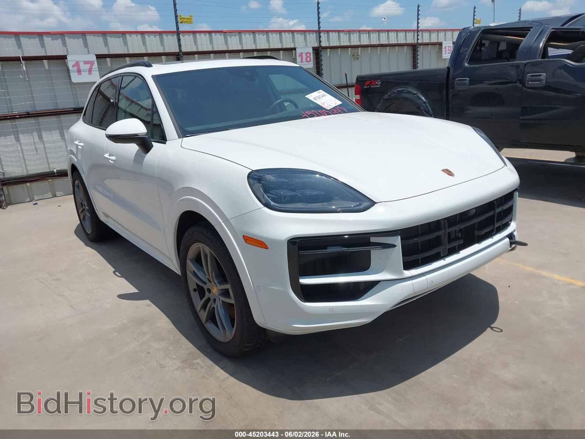 Photo WP1AA2AYXSDA01703 - PORSCHE CAYENNE 2025