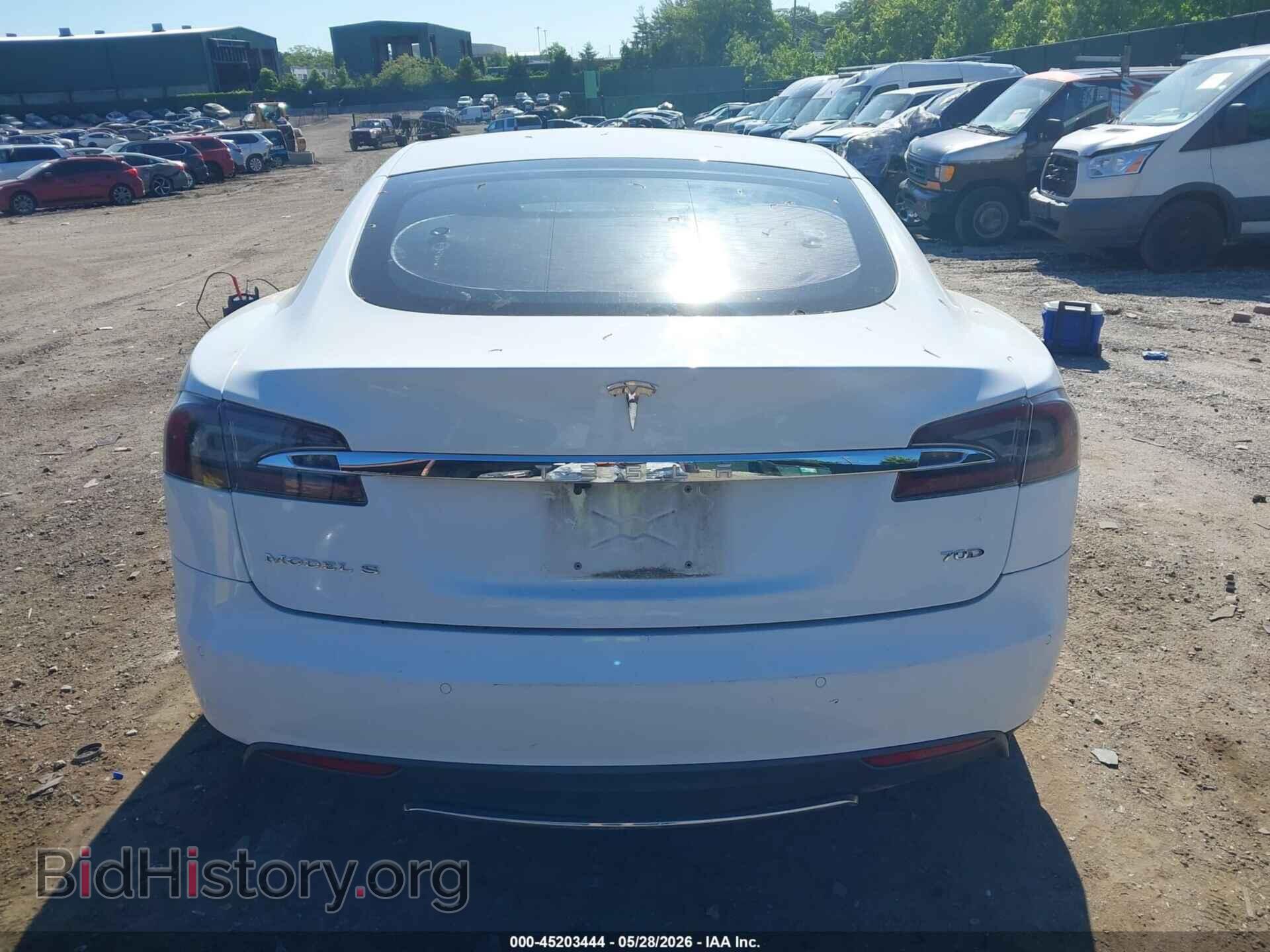 2015 TESLA MODEL S - VIN: 5YJSA1E26FF118828 - Фото 16