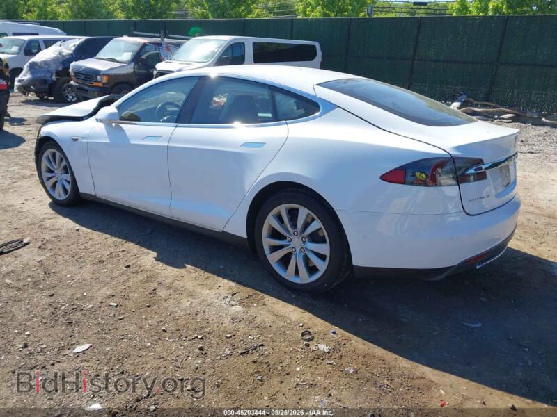 2015 Tesla MODEL S (VIN 5YJSA1E26FF118828) — фото 3 из 16
