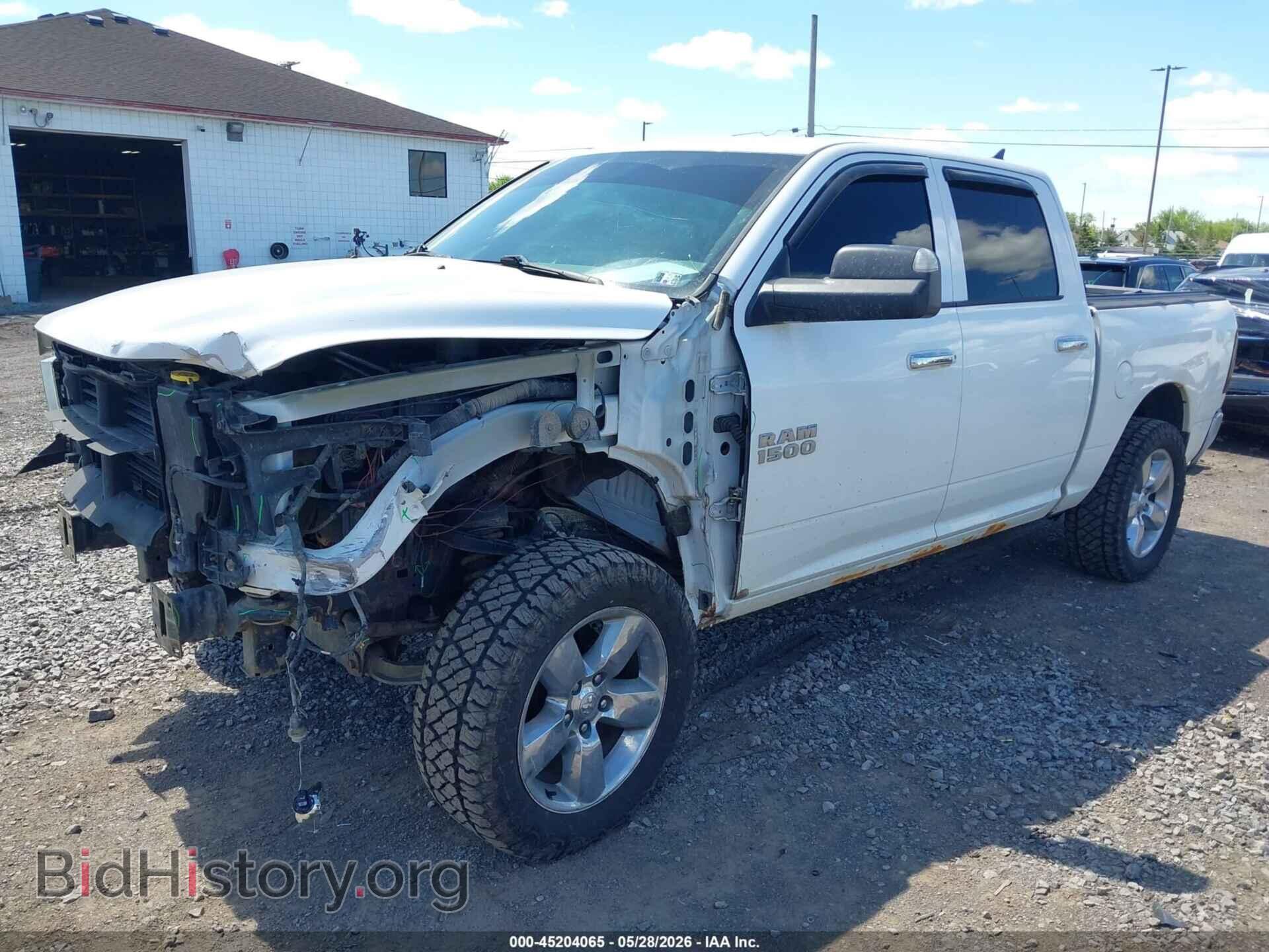 2015 RAM 1500 - VIN: 1C6RR7LT9FS641874 - Photo 2