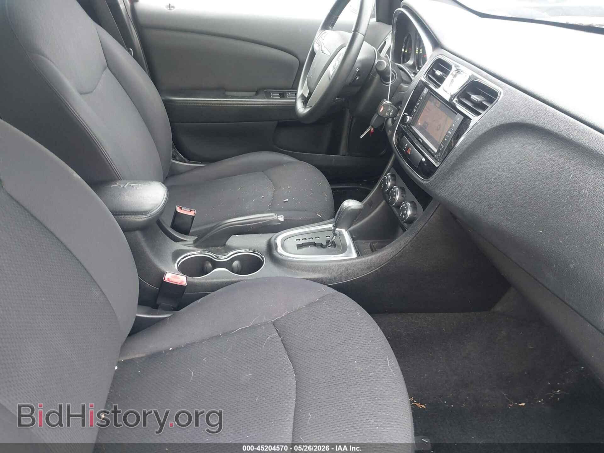 2012 CHRYSLER 200 - VIN: 1C3CCBBBXCN267348 - Фото 5