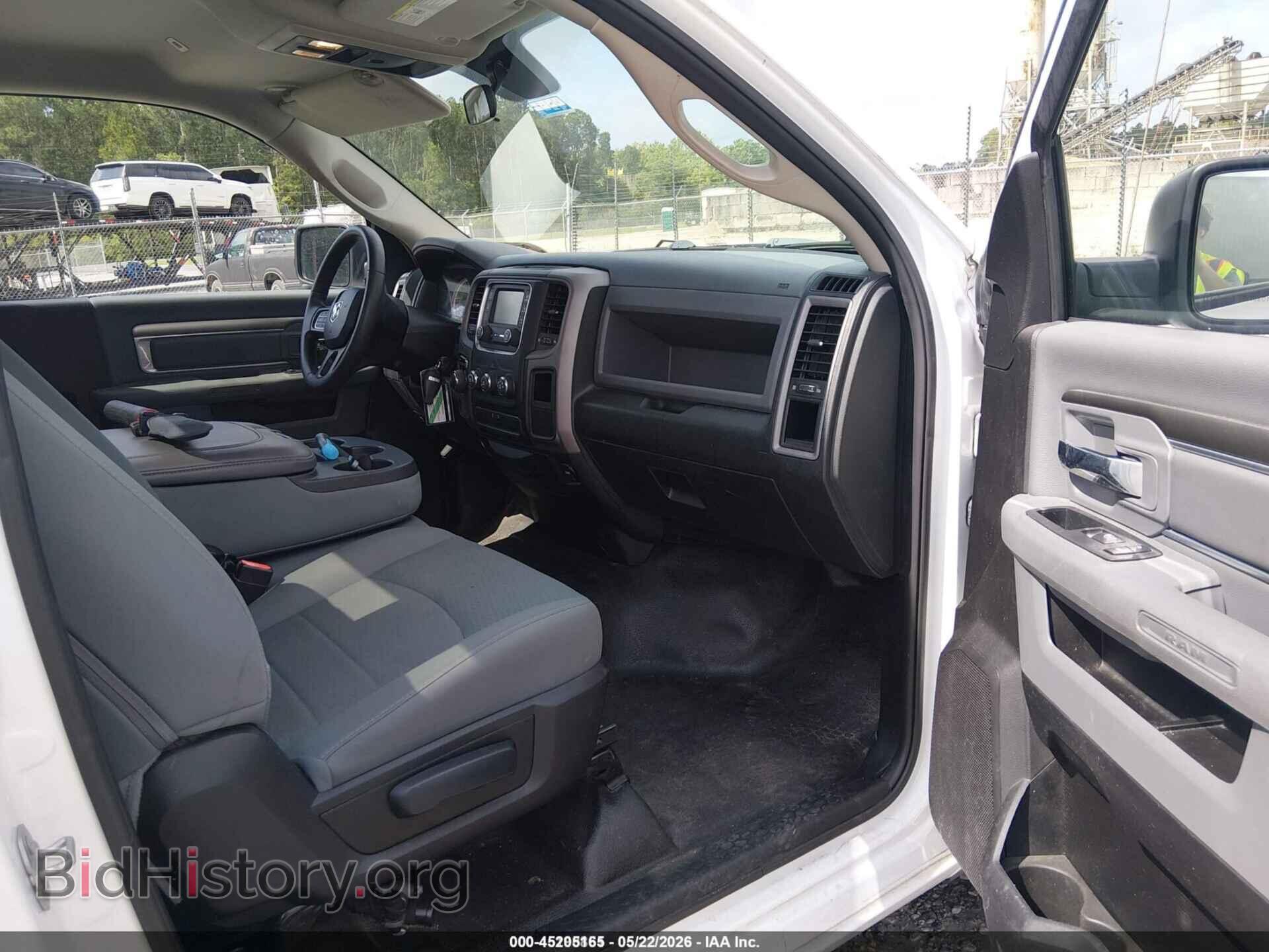 2018 RAM 1500 - VIN: 3C6JR6DG8JG255410 - Фото 5