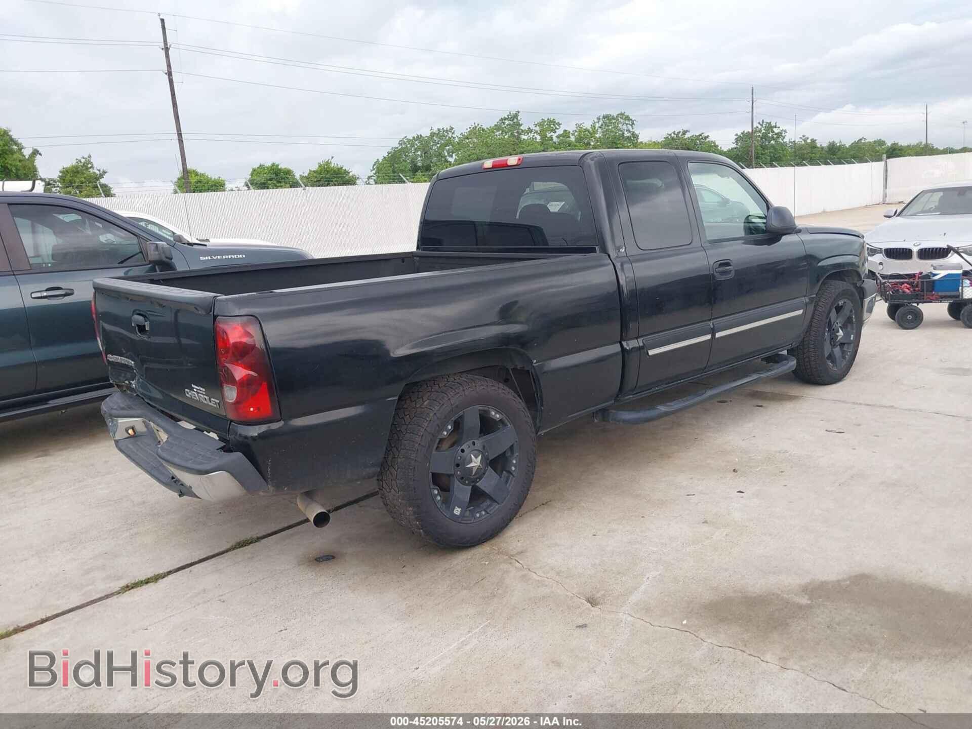 2005 CHEVROLET SILVERADO 1500 - VIN: 2GCEC19V551168004 - Фото 4