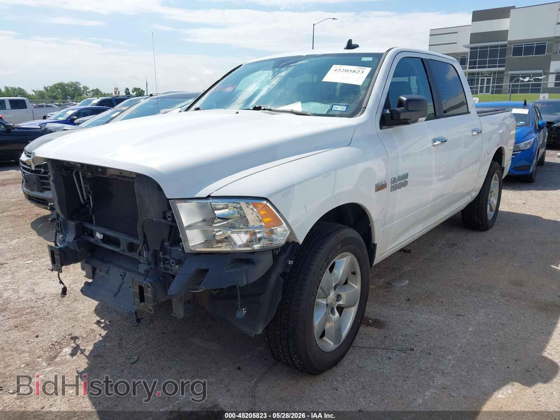 2016 RAM 1500 - VIN: 3C6RR7LTXGG174957 - Фото 2