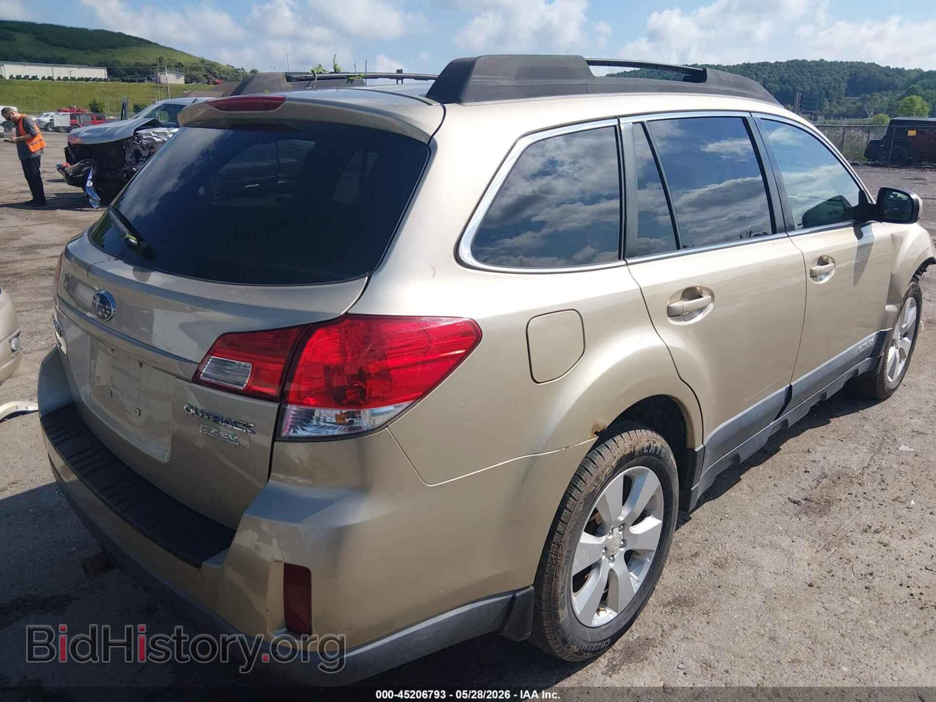 2010 SUBARU OUTBACK - VIN: 4S4BRBKC8A3379181 - Фото 4