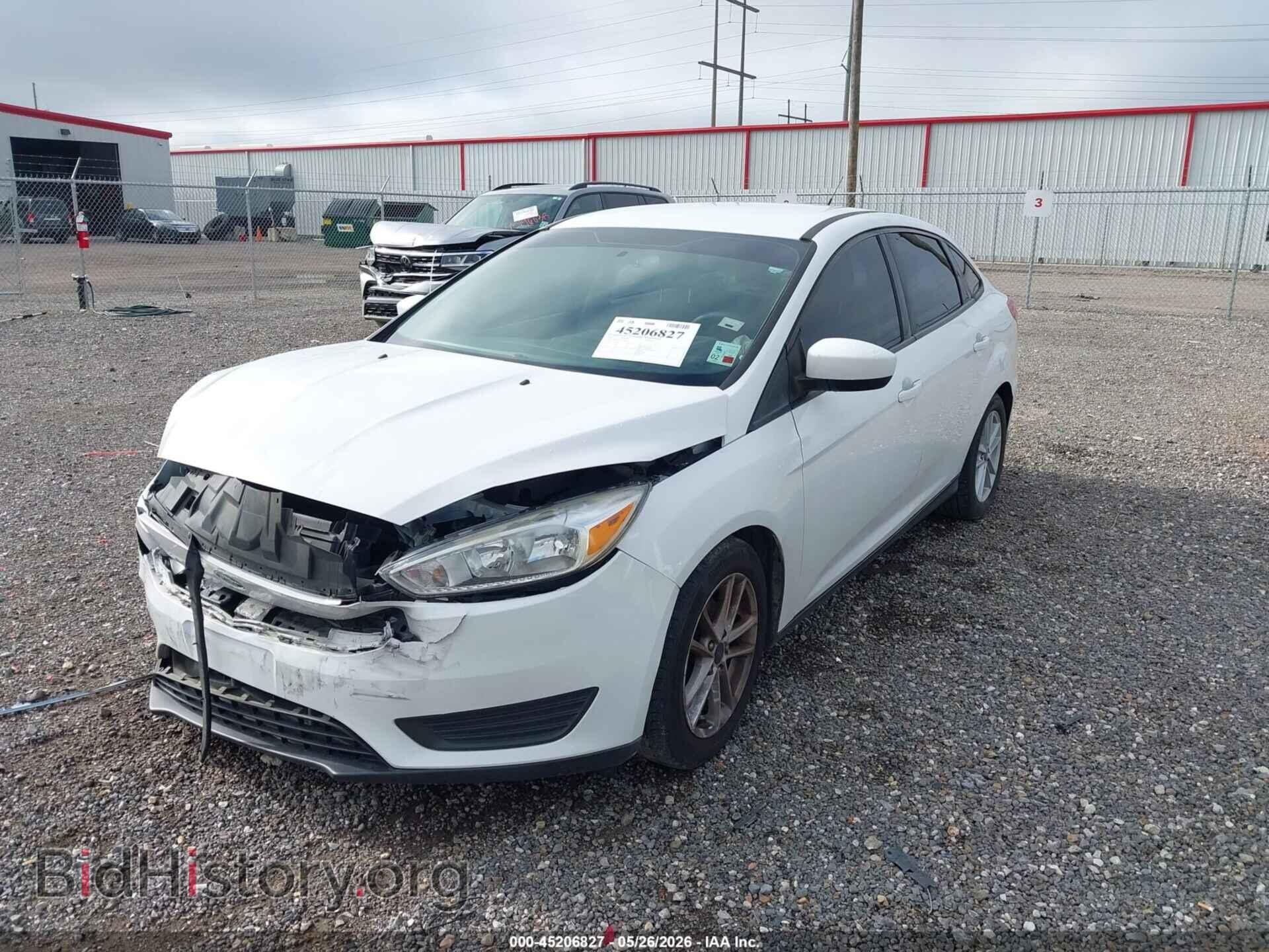 2018 FORD FOCUS - VIN: 1FADP3F28JL265827 - Фото 2