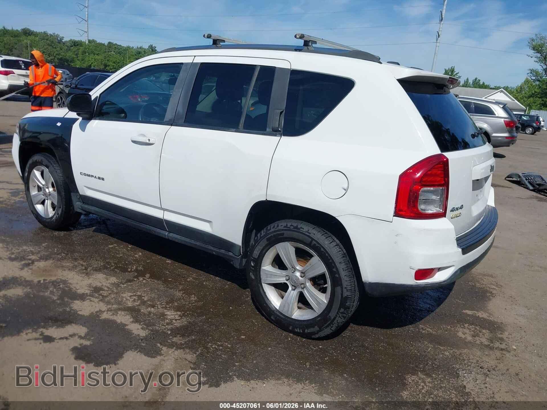 2012 JEEP COMPASS - VIN: 1C4NJDEB7CD638344 - Photo 3