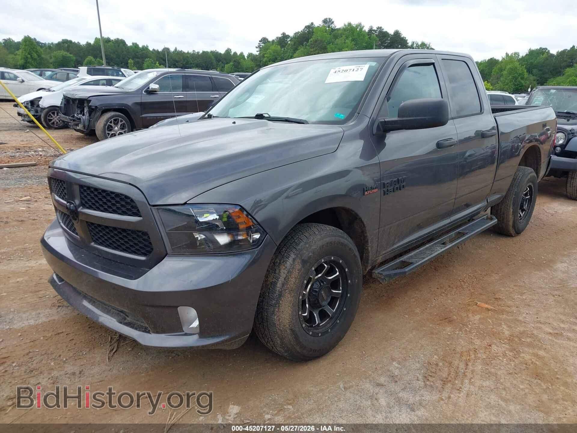 2018 RAM 1500 - VIN: 1C6RR6FT4JS305581 - Photo 2