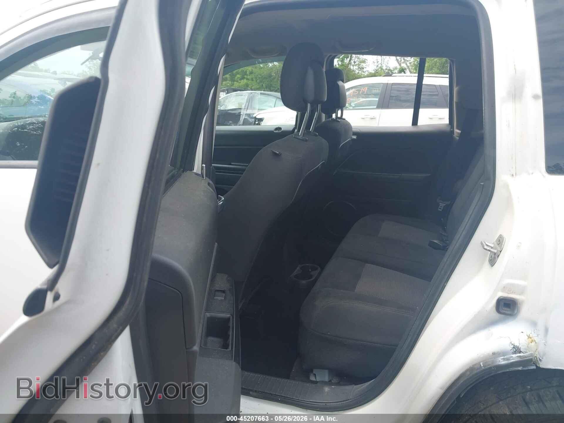 2014 JEEP COMPASS - VIN: 1C4NJDBB3ED567876 - Photo 8