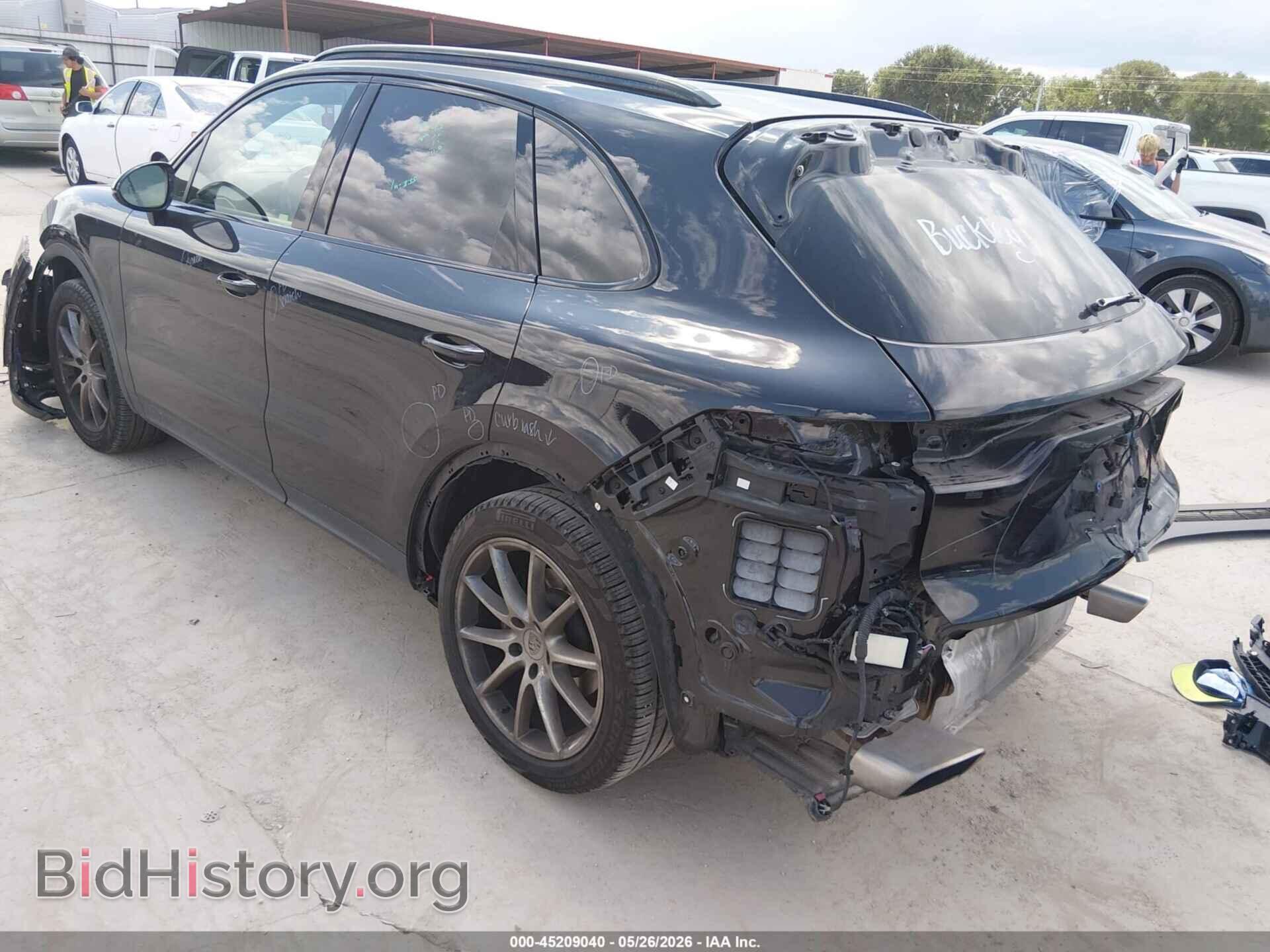2019 PORSCHE CAYENNE - VIN: WP1AA2AY3KDA05463 - Фото 3