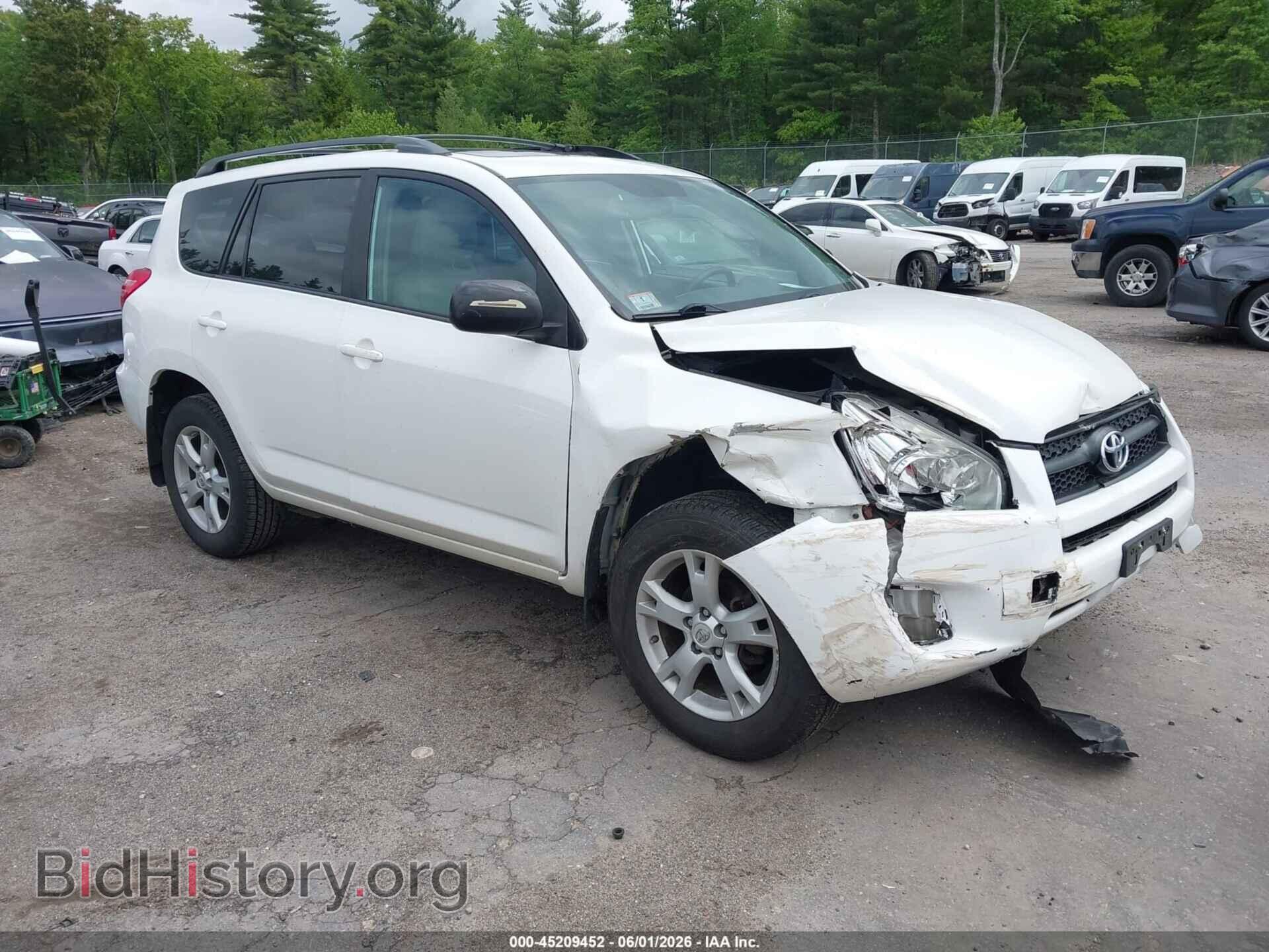 Фотография 2T3BF4DV3CW223962 - TOYOTA RAV4 2012