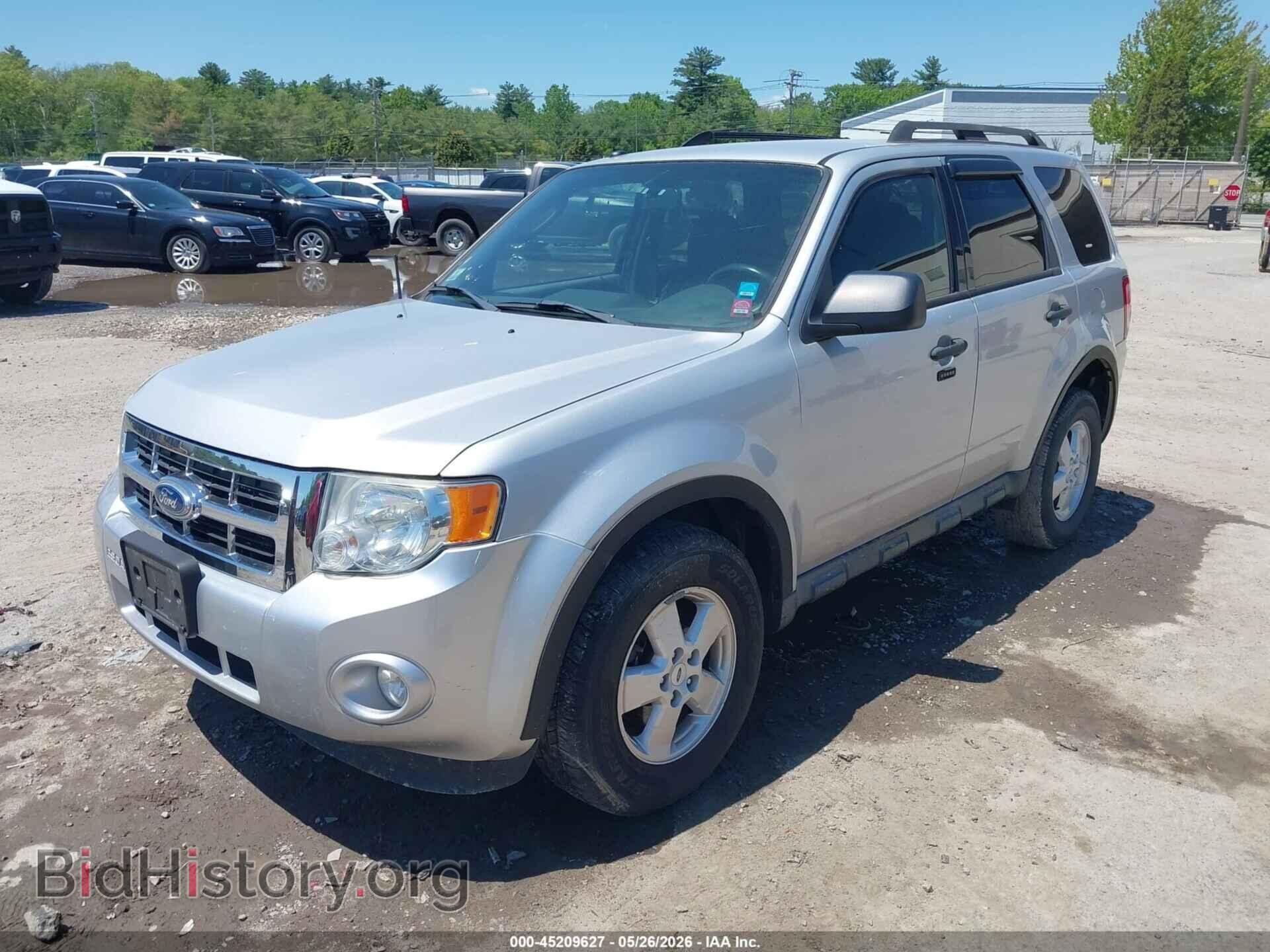 2011 FORD ESCAPE - VIN: 1FMCU9DG6BKA57691 - Фото 2