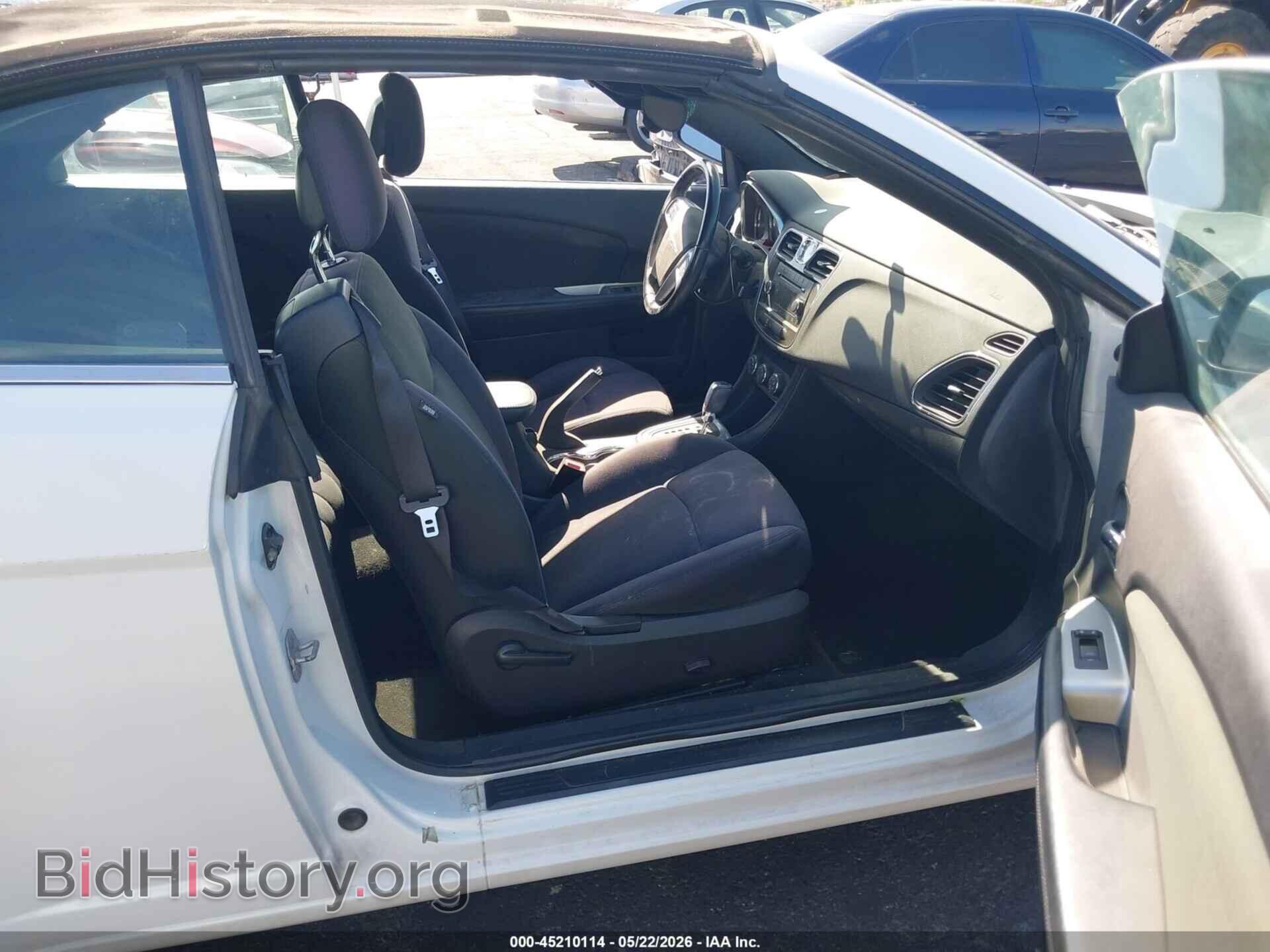 2012 CHRYSLER 200 - VIN: 1C3BCBEB9CN218472 - Photo 5