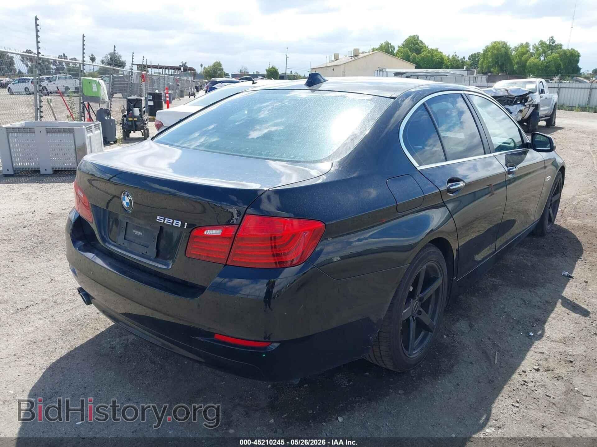 2016 BMW 528I - VIN: WBA5A5C56GG347399 - Фото 4