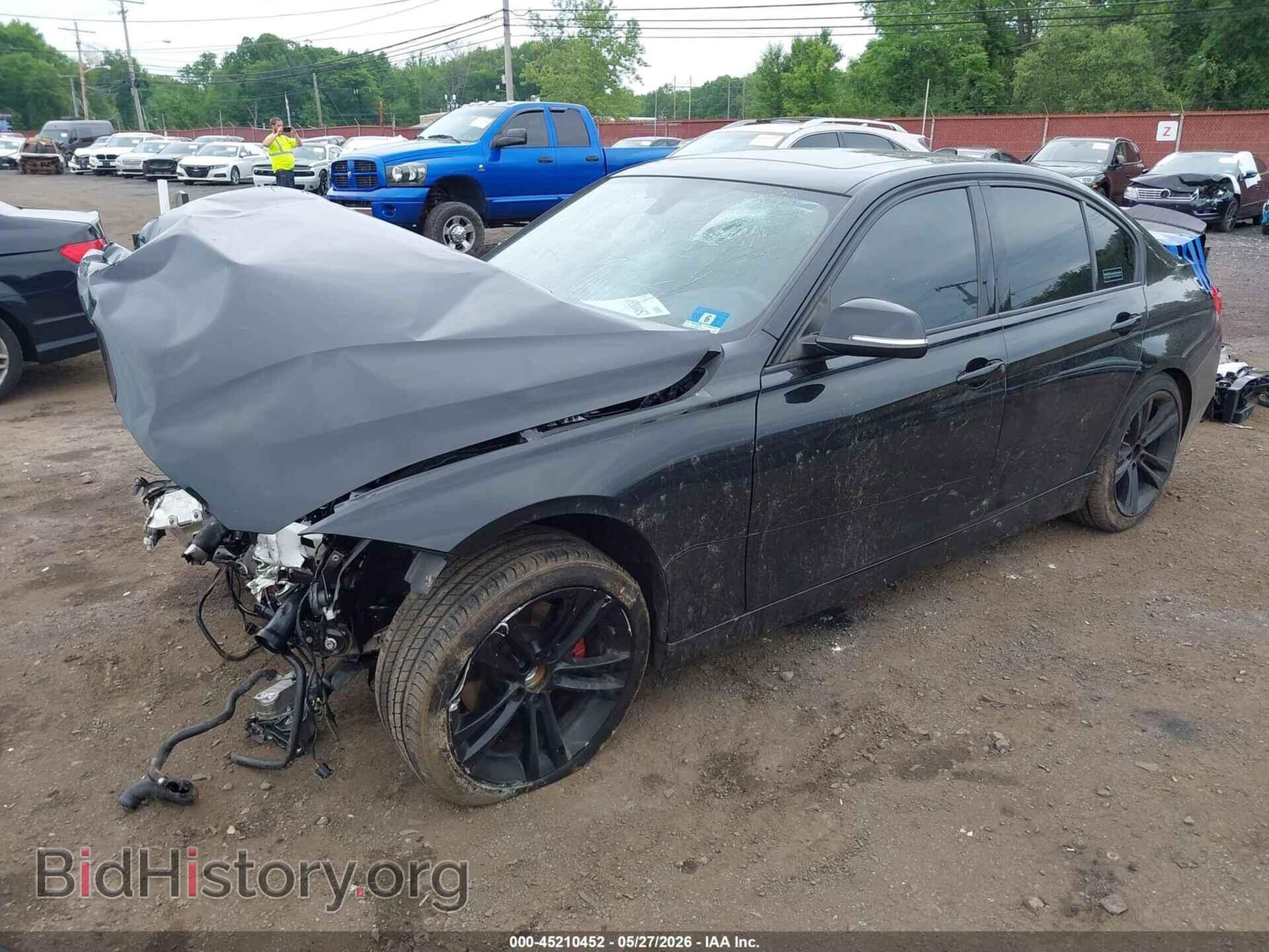 2013 BMW 328I - VIN: WBA3B5G5XDNS00637 - Фото 2