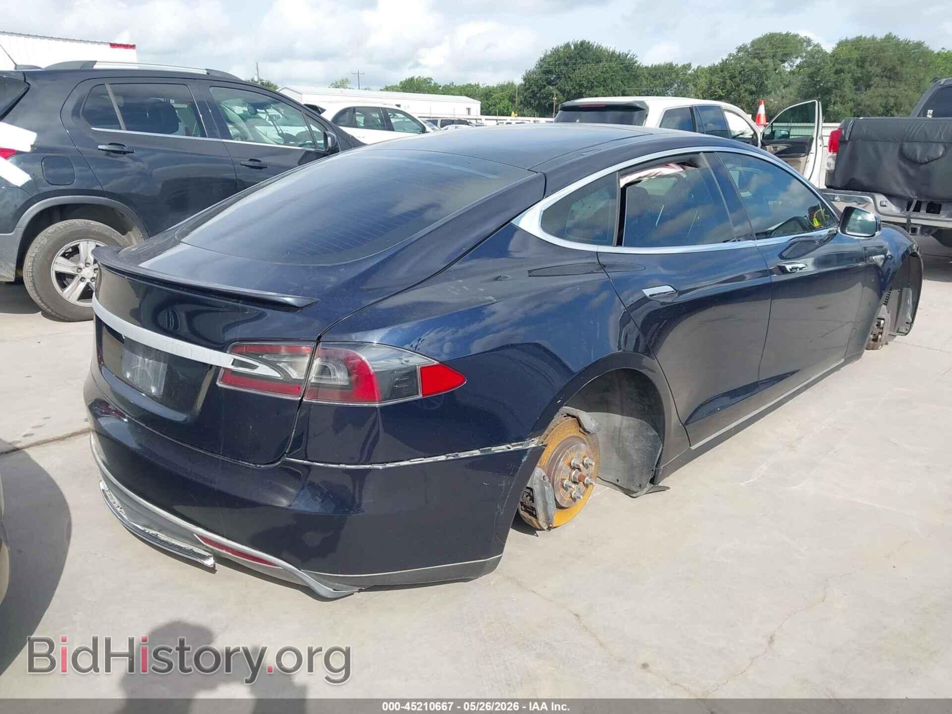 2014 TESLA MODEL S - VIN: 5YJSA1S10EFP43493 - Фото 4