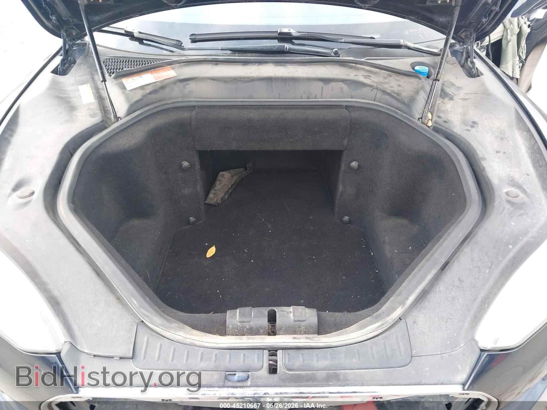 2014 TESLA MODEL S - VIN: 5YJSA1S10EFP43493 - Фото 10