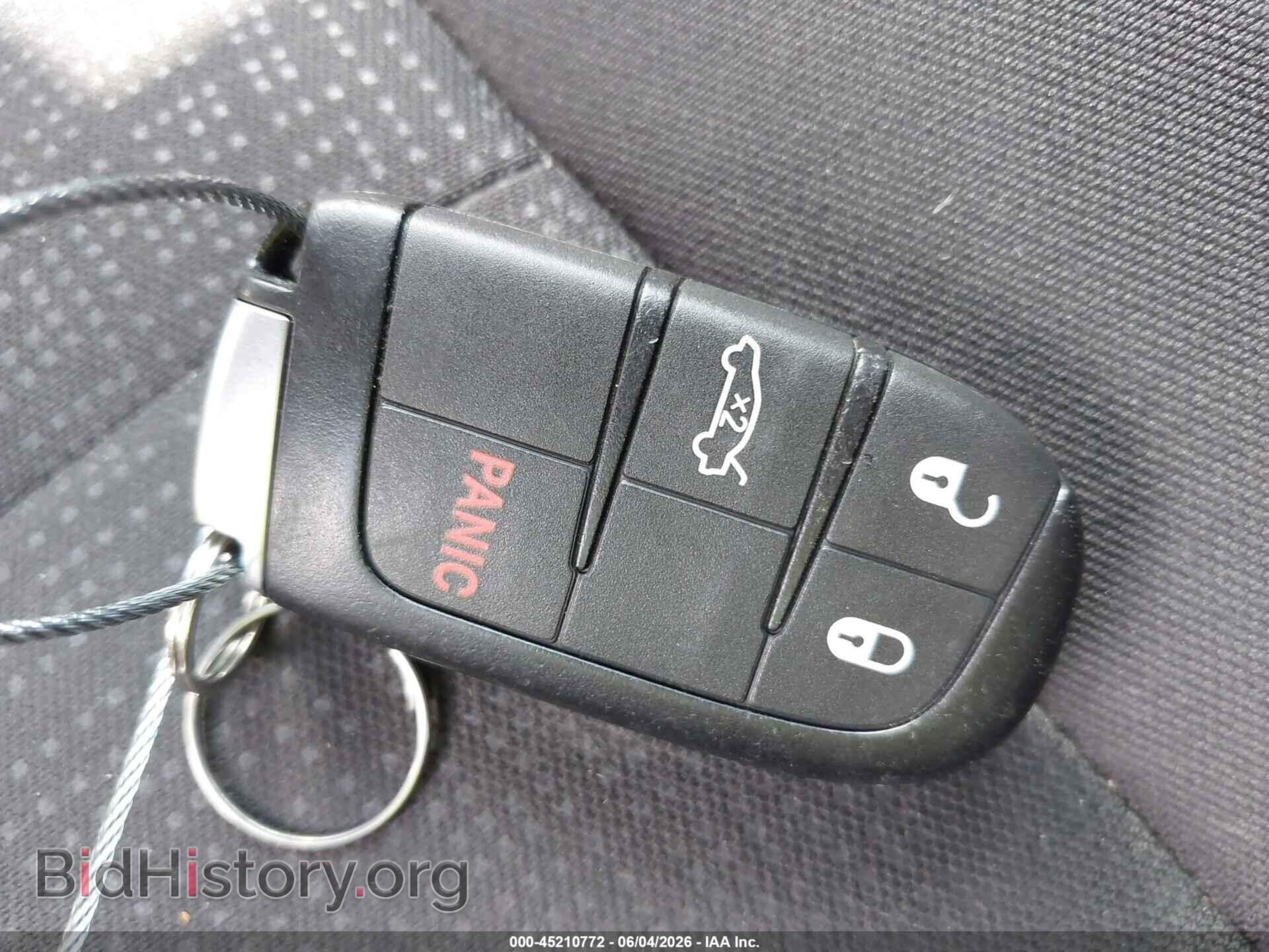2015 CHRYSLER 200 - VIN: 1C3CCCAB2FN663222 - Фото 11