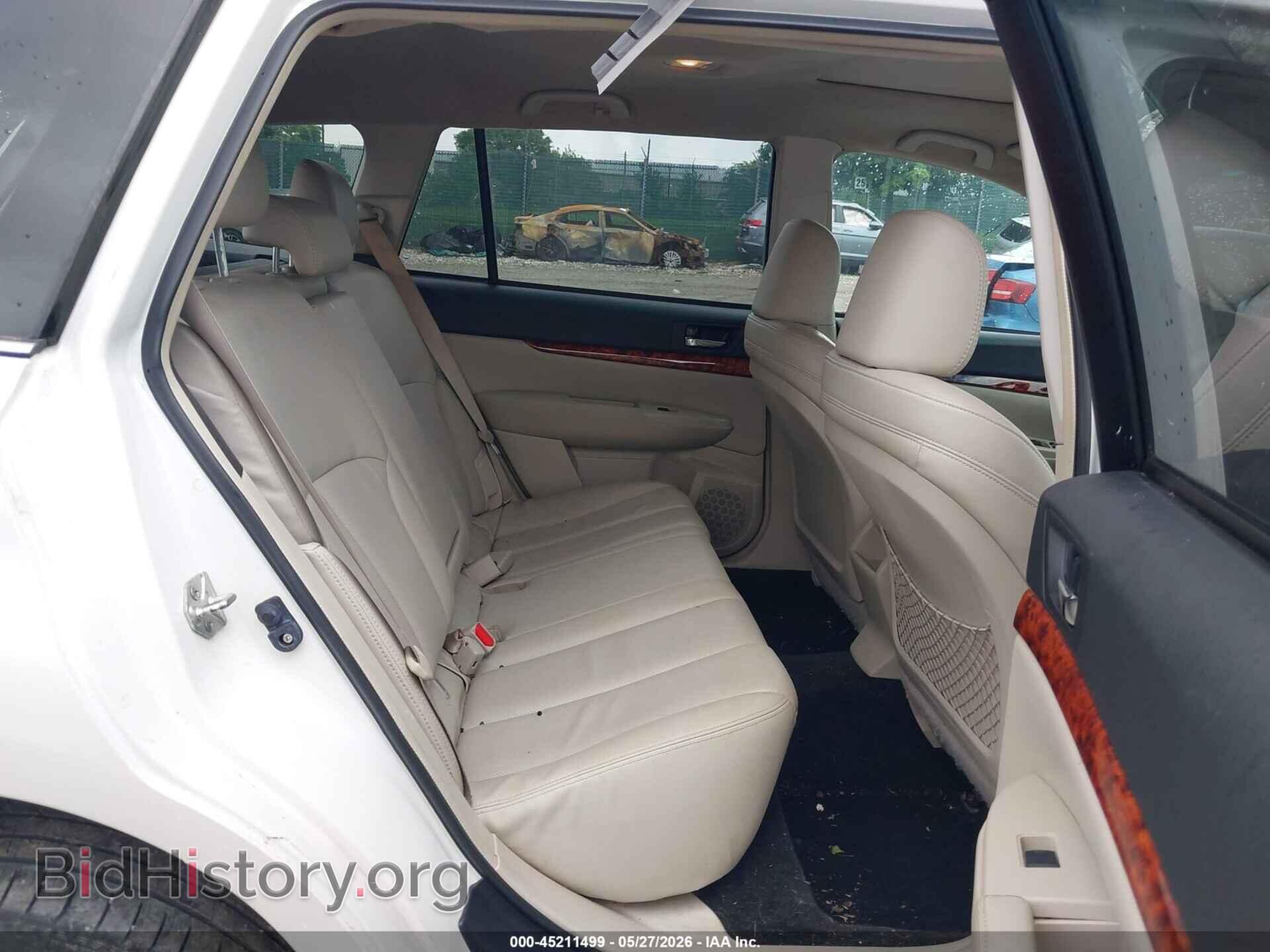 2011 SUBARU OUTBACK - VIN: 4S4BRBJC1B3336823 - Фото 8