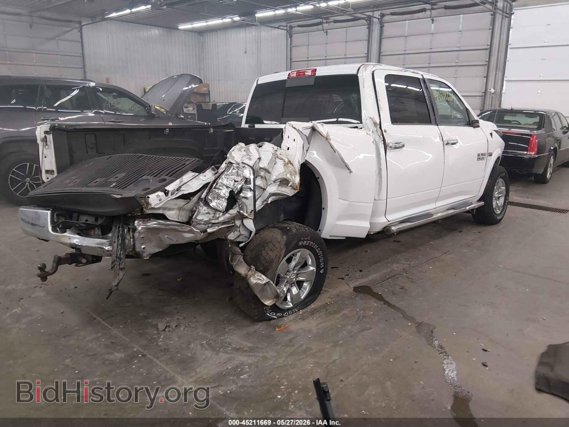 2017 RAM 1500 - VIN: 1C6RR7TT0HS696670 - Фото 4