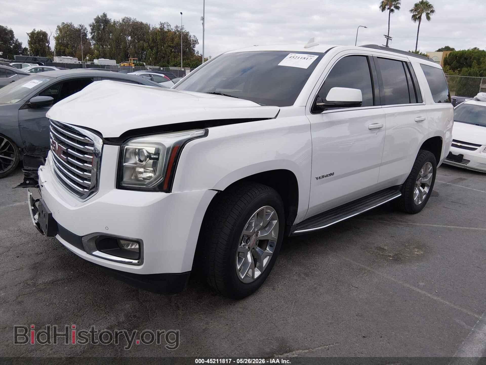 2017 GMC YUKON - VIN: 1GKS1AKC2HR118839 - Фото 2