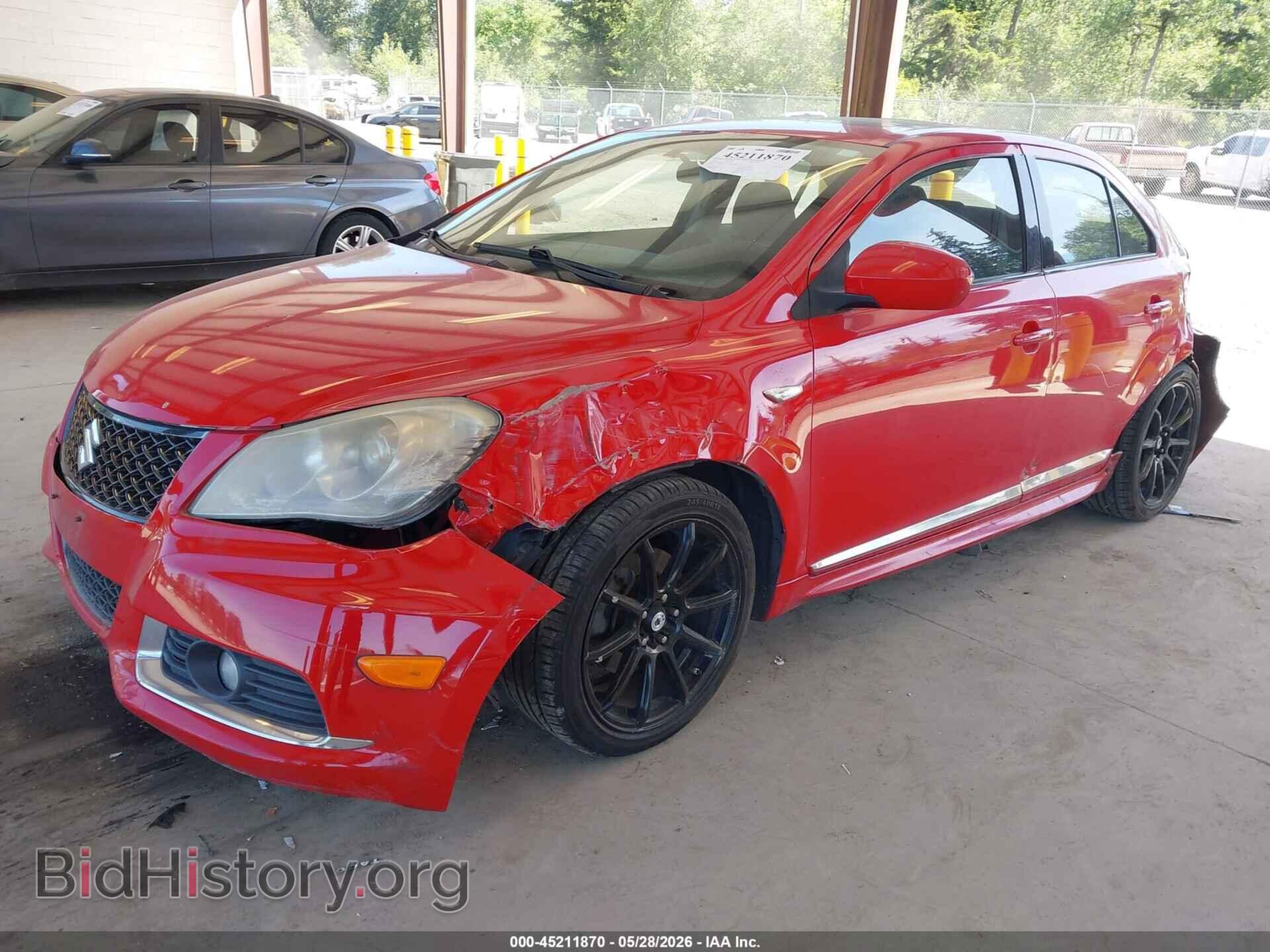 2011 SUZUKI KIZASHI - VIN: JS2RF9A61B6110137 - Photo 2