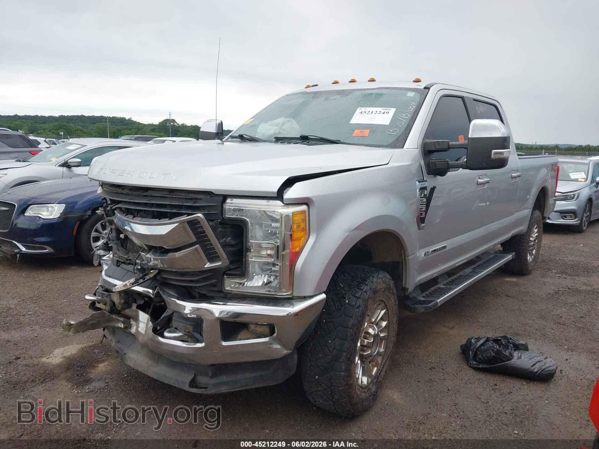 2017 FORD F-250 - VIN: 1FT7W2BT8HEE81808 - Фото 2