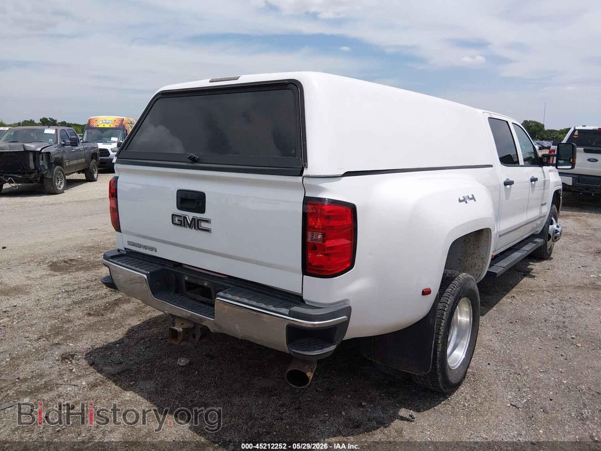 2015 GMC SIERRA 3500HD - VIN: 1GT421CG3FF616632 - Photo 4