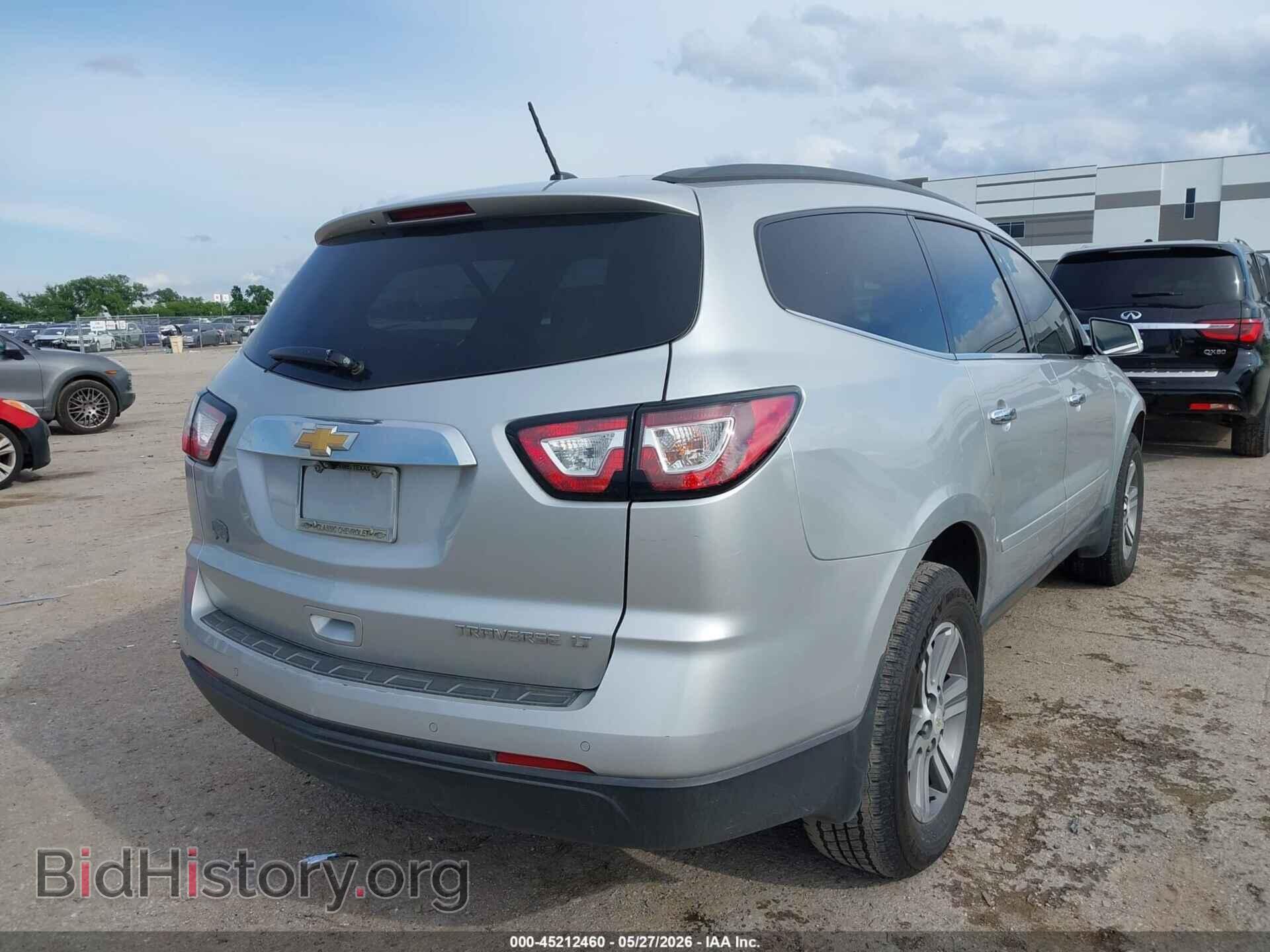 2015 CHEVROLET TRAVERSE - VIN: 1GNKRHKD9FJ379216 - Фото 4