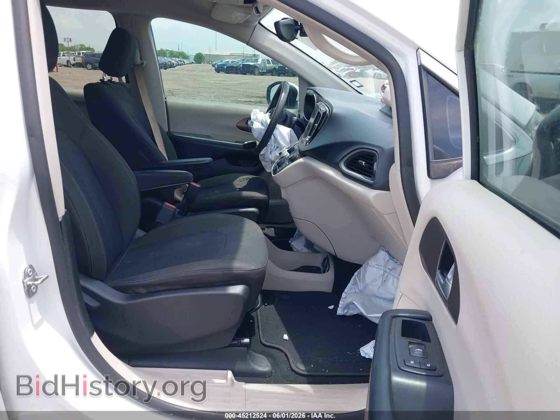2017 CHRYSLER PACIFICA - VIN: 2C4RC1DG5HR703591 - Photo 5