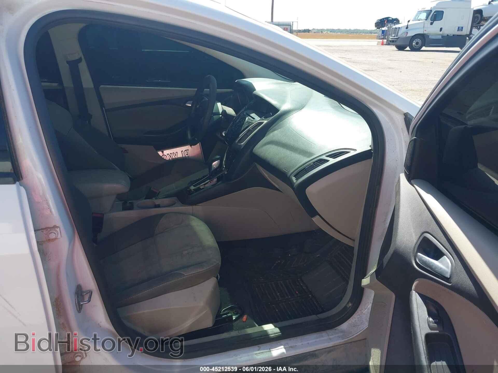 2014 FORD FOCUS - VIN: 1FADP3F26EL197727 - Photo 5