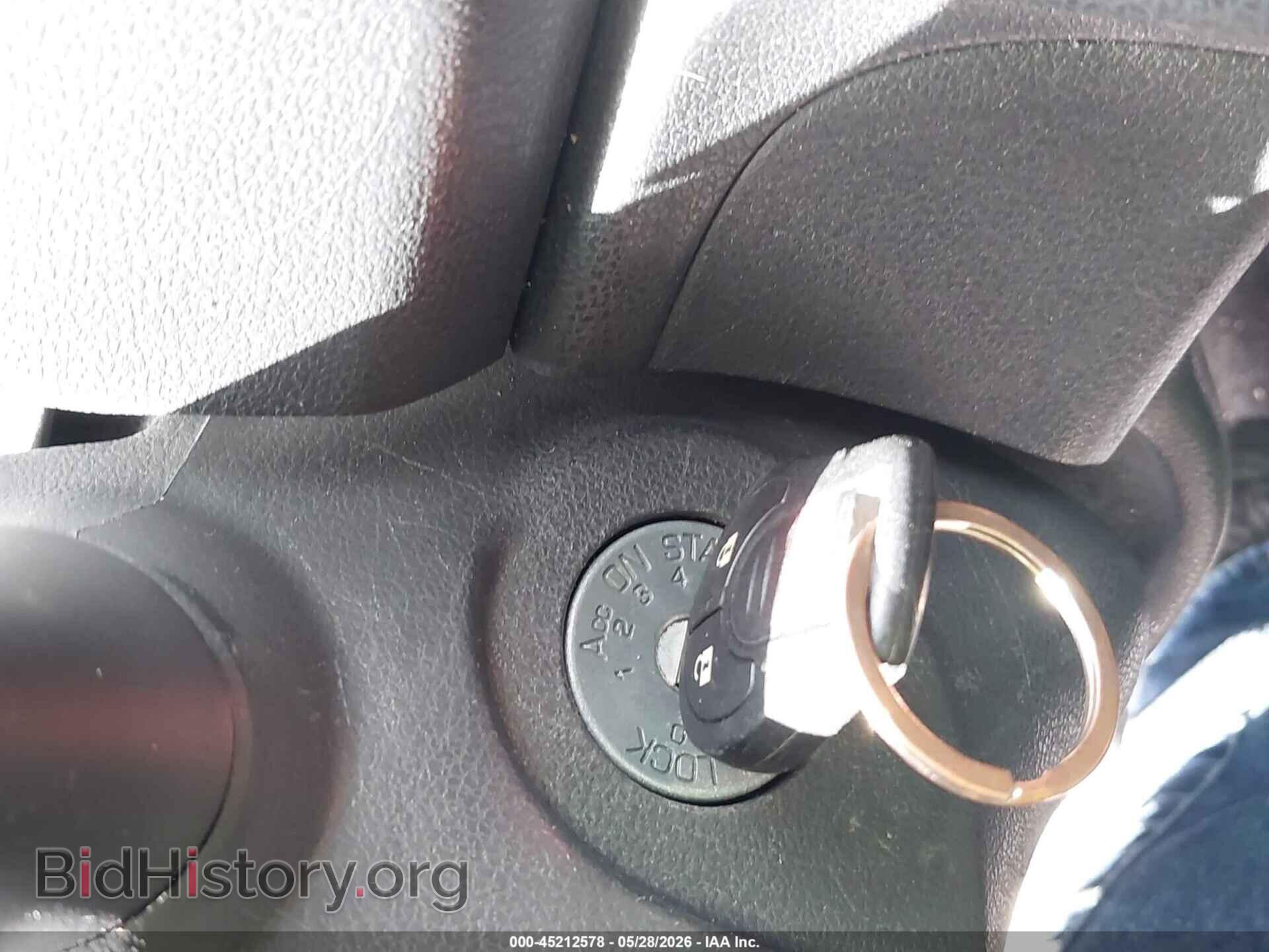 2014 NISSAN VERSA NOTE - VIN: 3N1CE2CP5EL358856 - Photo 11