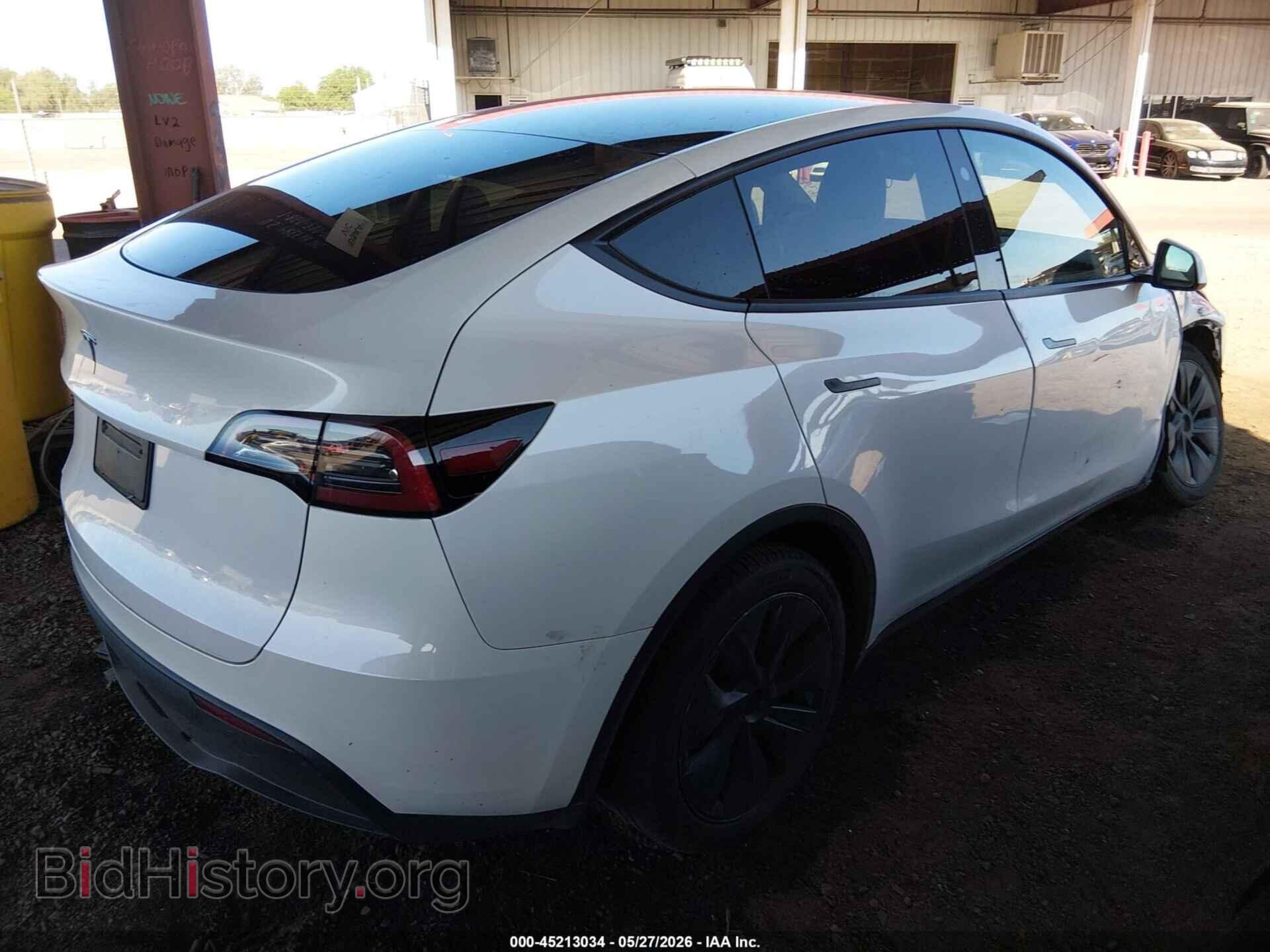 2024 TESLA MODEL Y - VIN: 7SAYGDED3RF163938 - Фото 4