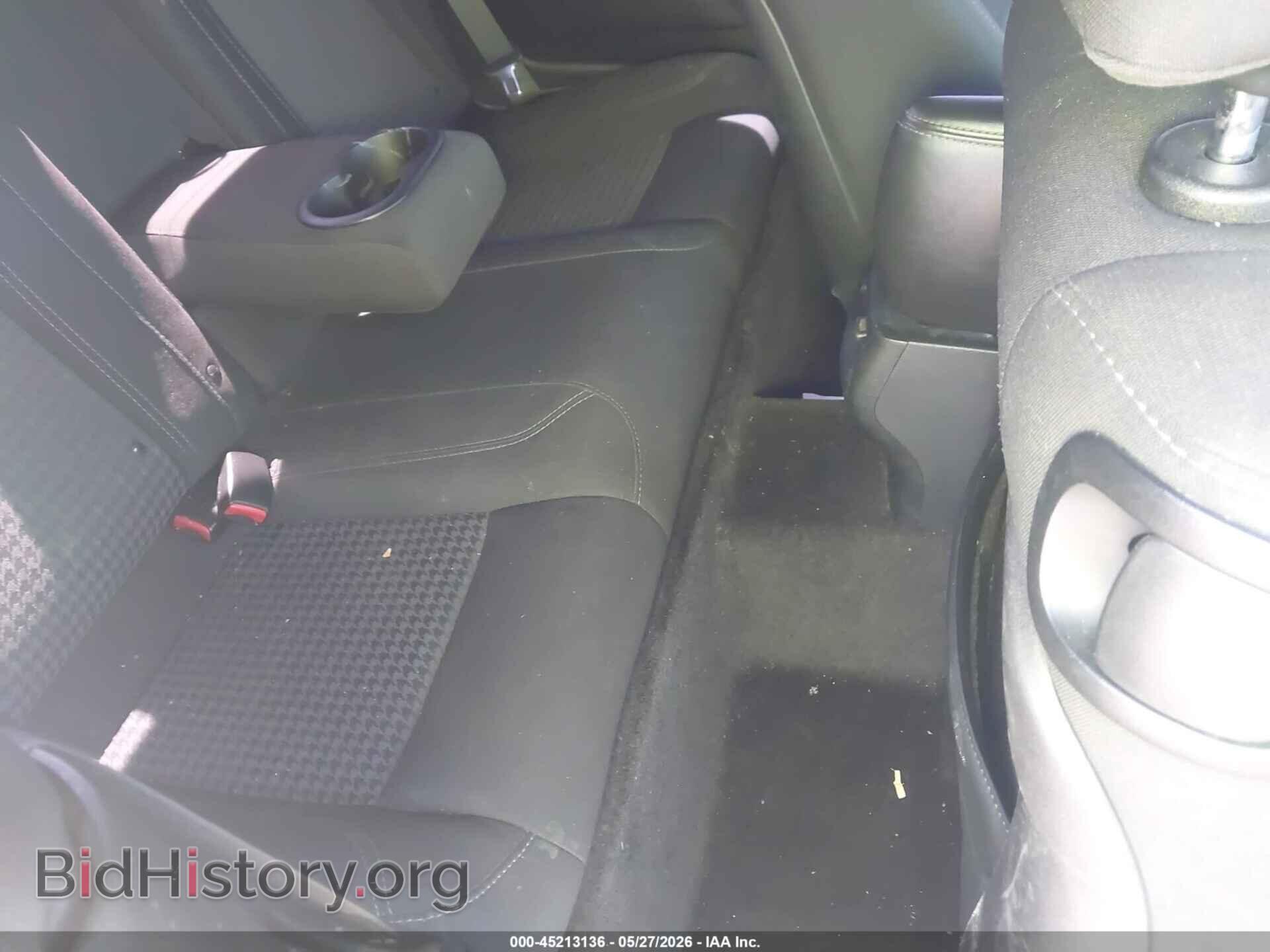 2017 DODGE CHALLENGER - VIN: 2C3CDZAG7HH550602 - Фото 8